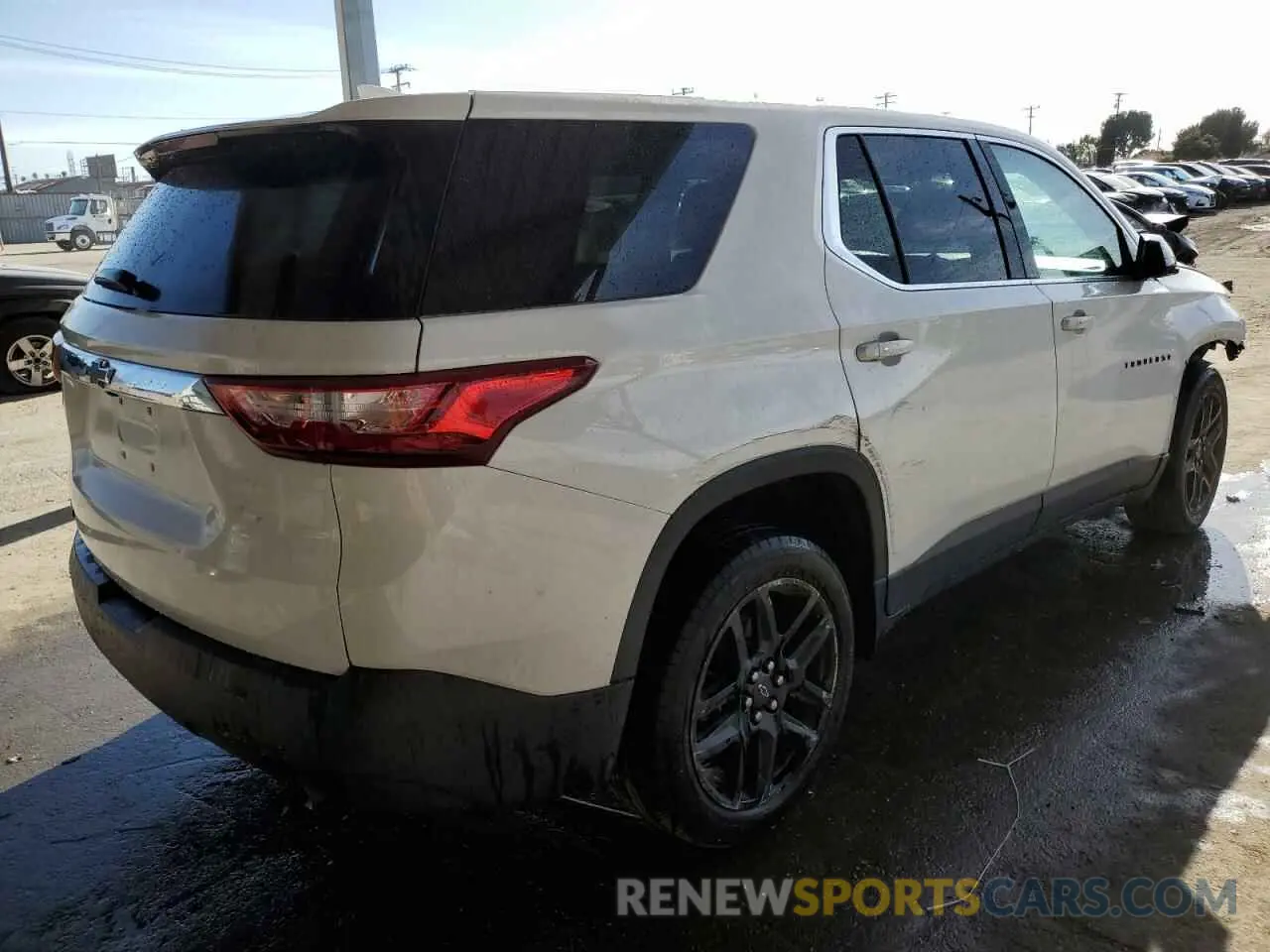 3 fotografías del automóvil dañado 1GNERFKW2LJ105595 CHEVROLET TRAVERSE 2020