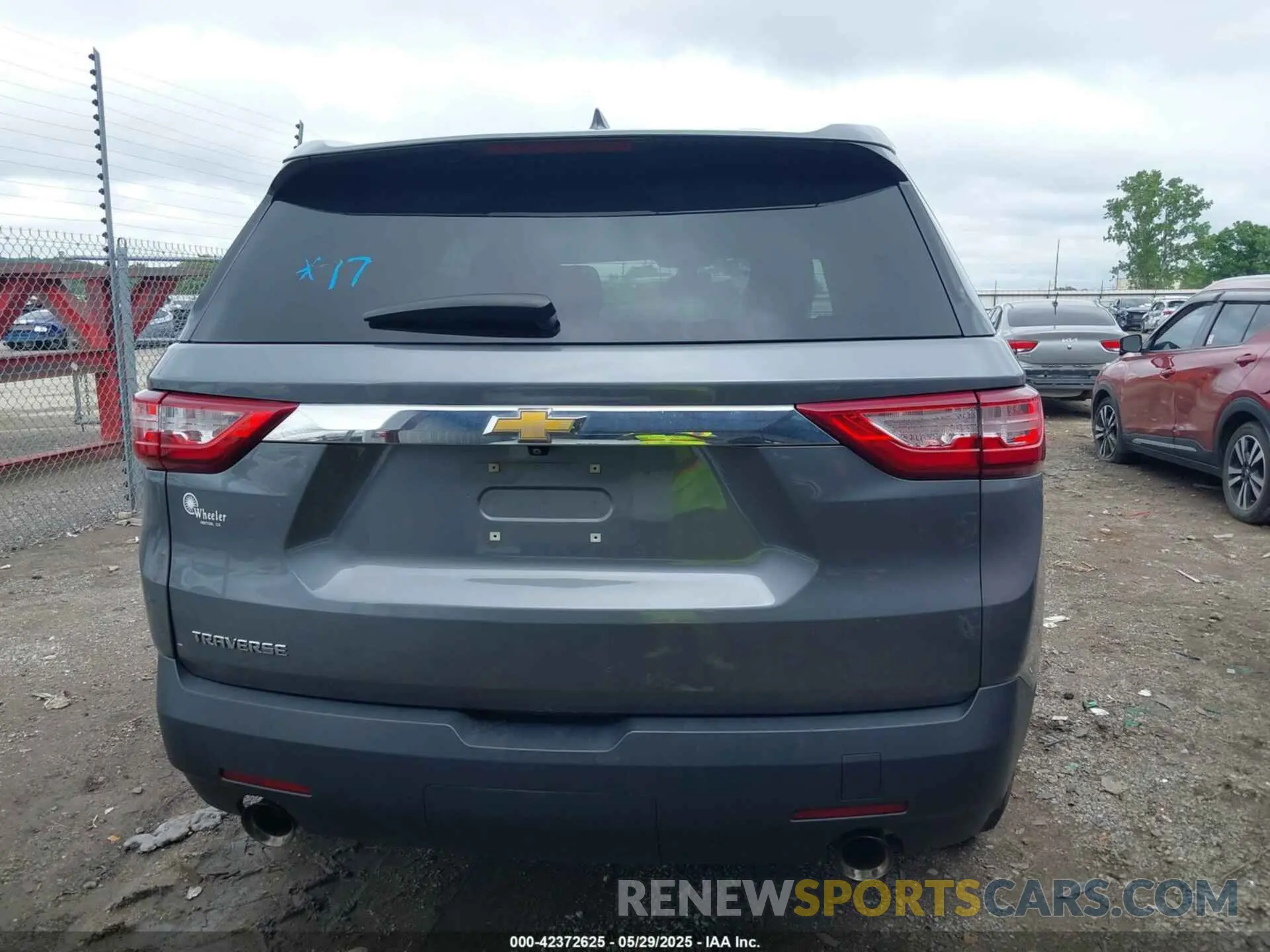 17 fotografías del automóvil dañado 1GNERFKW3LJ237541 CHEVROLET TRAVERSE 2020