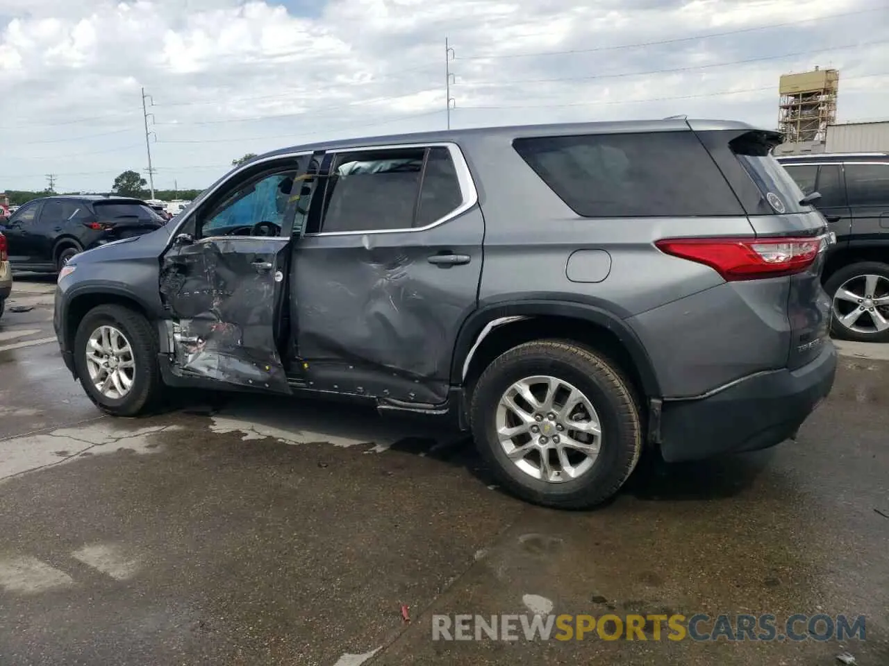 2 fotografías del automóvil dañado 1GNERFKW5LJ179173 CHEVROLET TRAVERSE 2020