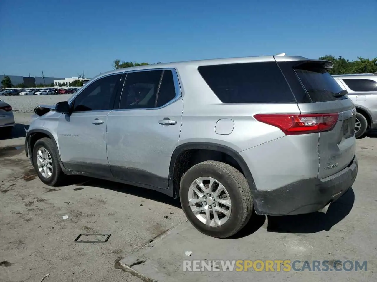 2 fotografías del automóvil dañado 1GNERFKW5LJ299474 CHEVROLET TRAVERSE 2020
