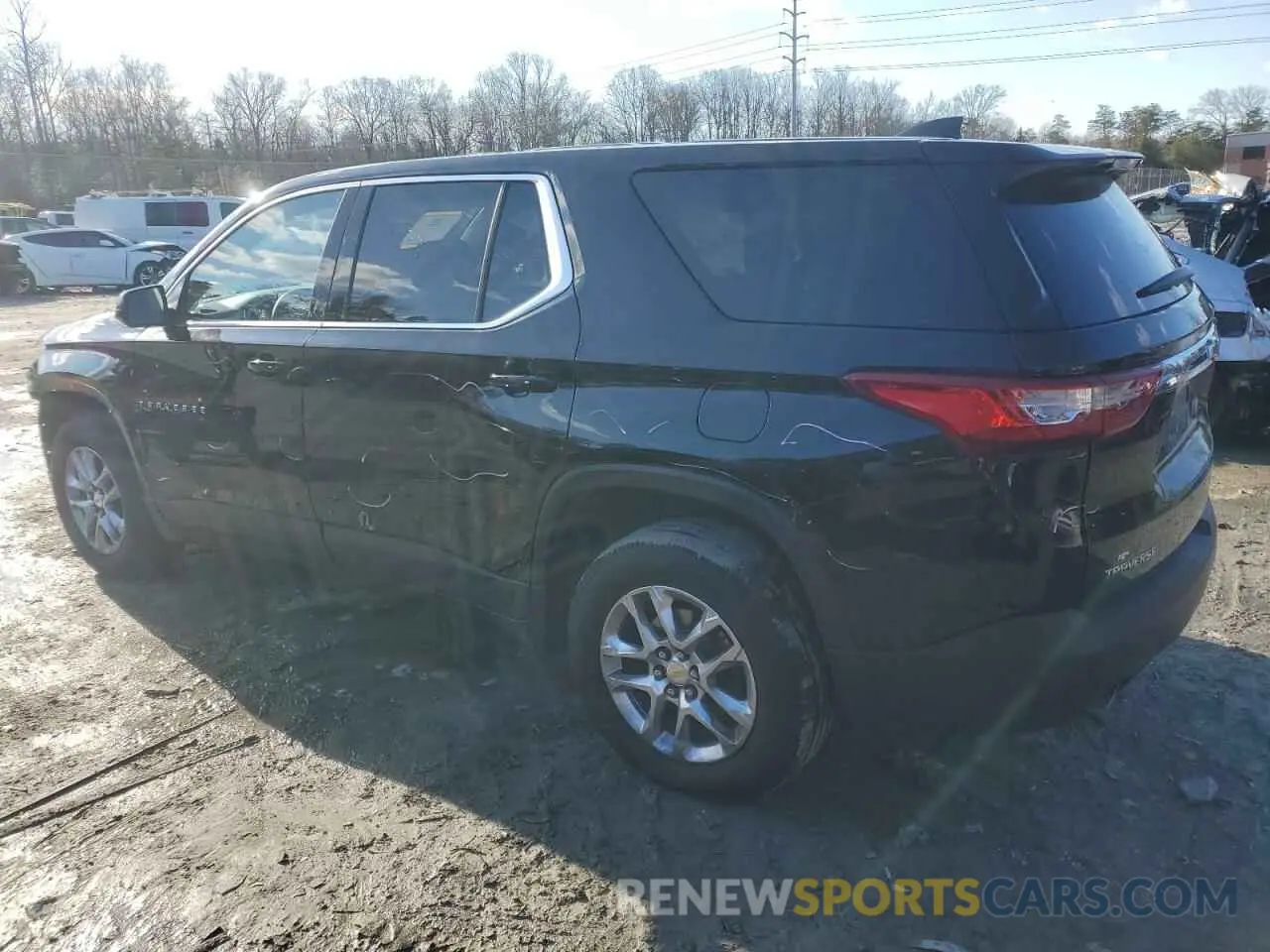 2 fotografías del automóvil dañado 1GNERFKW8LJ110610 CHEVROLET TRAVERSE 2020