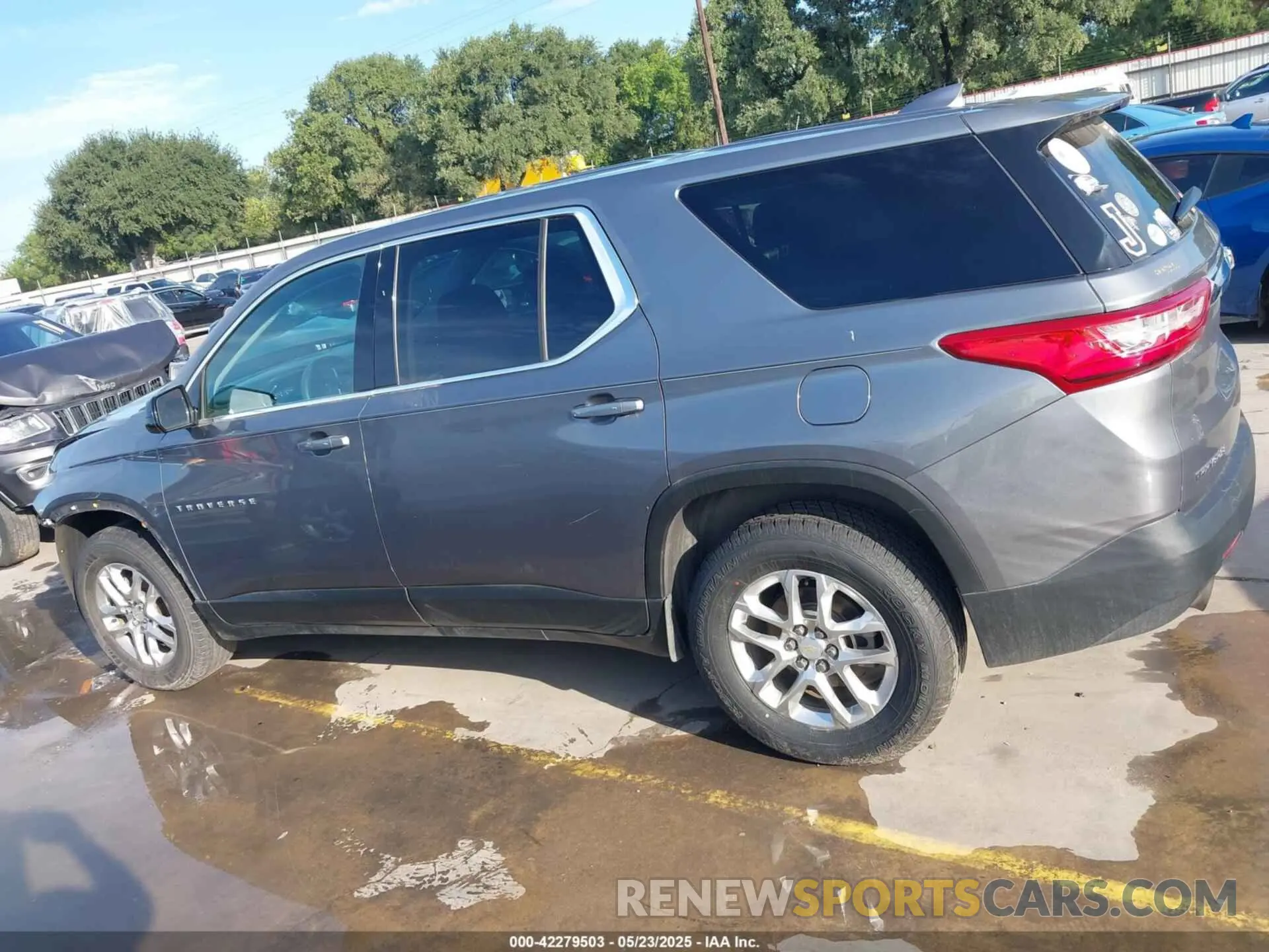 15 fotografías del automóvil dañado 1GNERFKW8LJ143123 CHEVROLET TRAVERSE 2020