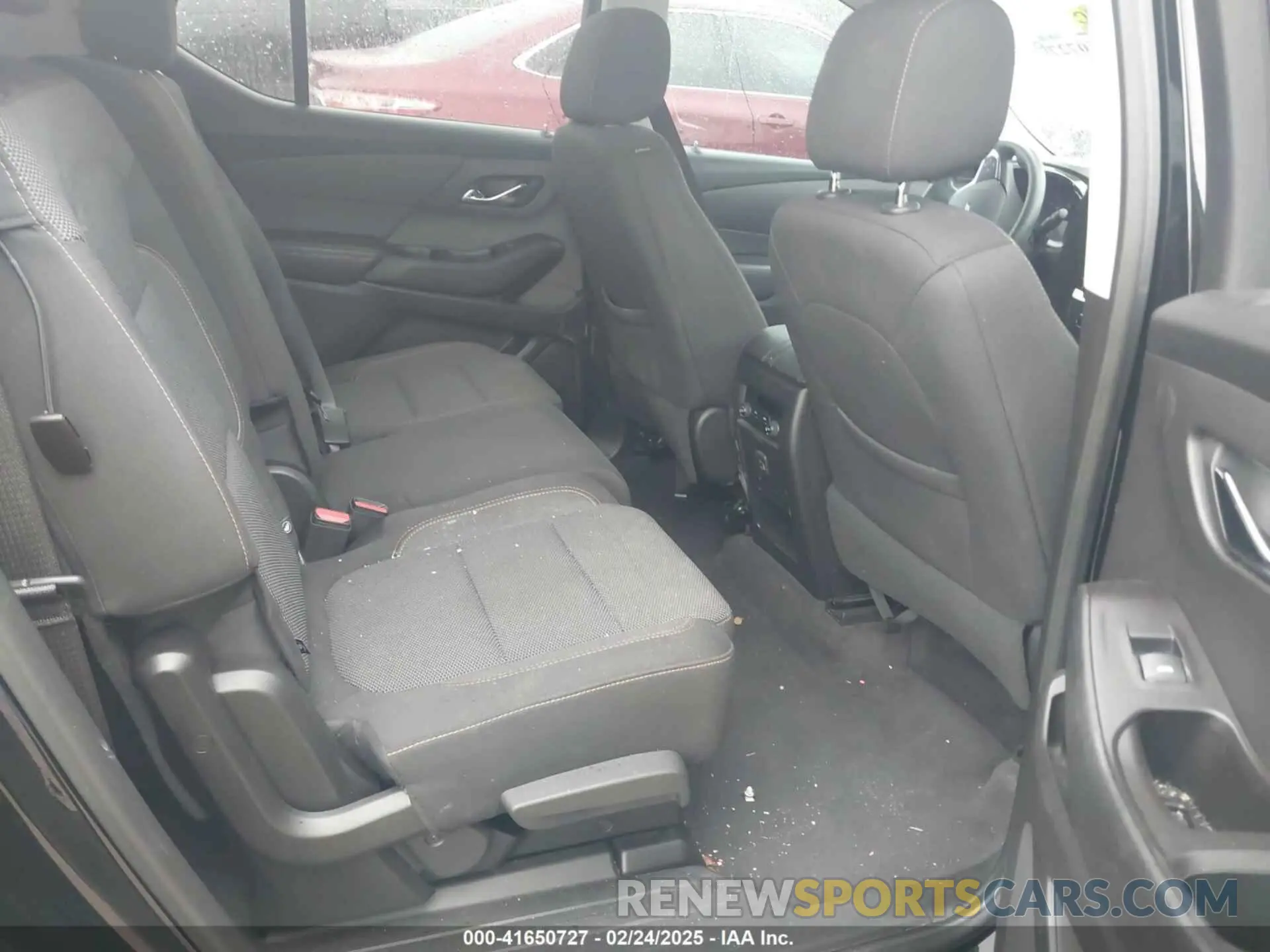 8 fotografías del automóvil dañado 1GNERFKW9LJ210652 CHEVROLET TRAVERSE 2020