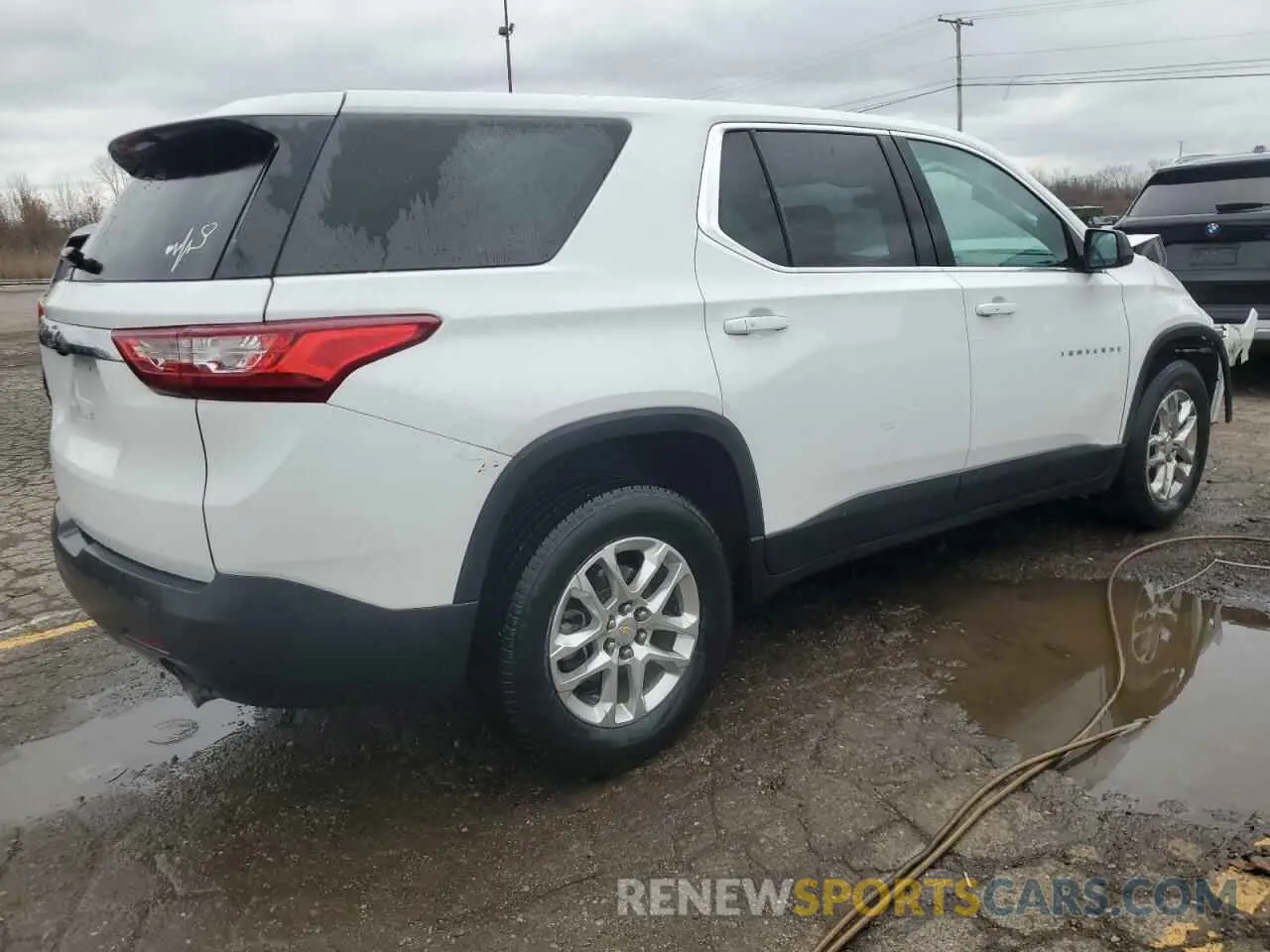 3 fotografías del automóvil dañado 1GNERFKW9LJ261004 CHEVROLET TRAVERSE 2020