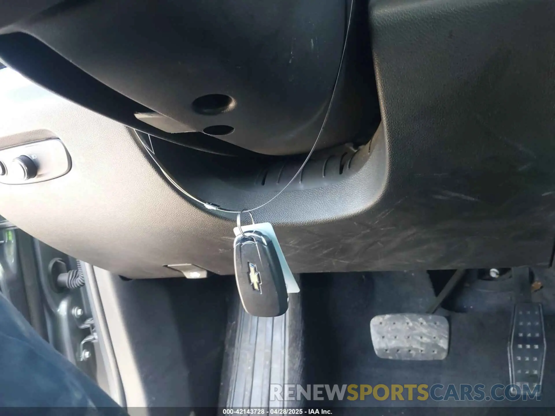 11 fotografías del automóvil dañado 1GNERFKW9LJ309827 CHEVROLET TRAVERSE 2020