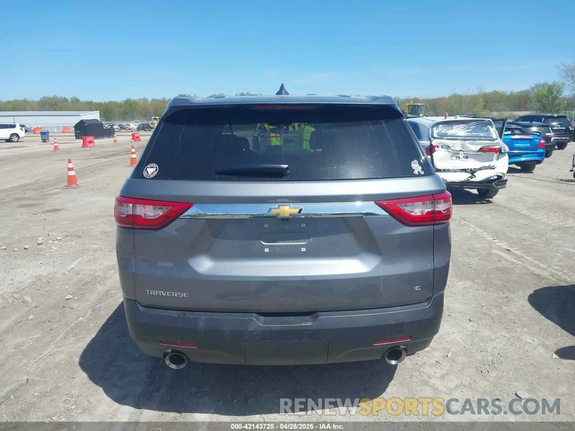 17 fotografías del automóvil dañado 1GNERFKW9LJ309827 CHEVROLET TRAVERSE 2020