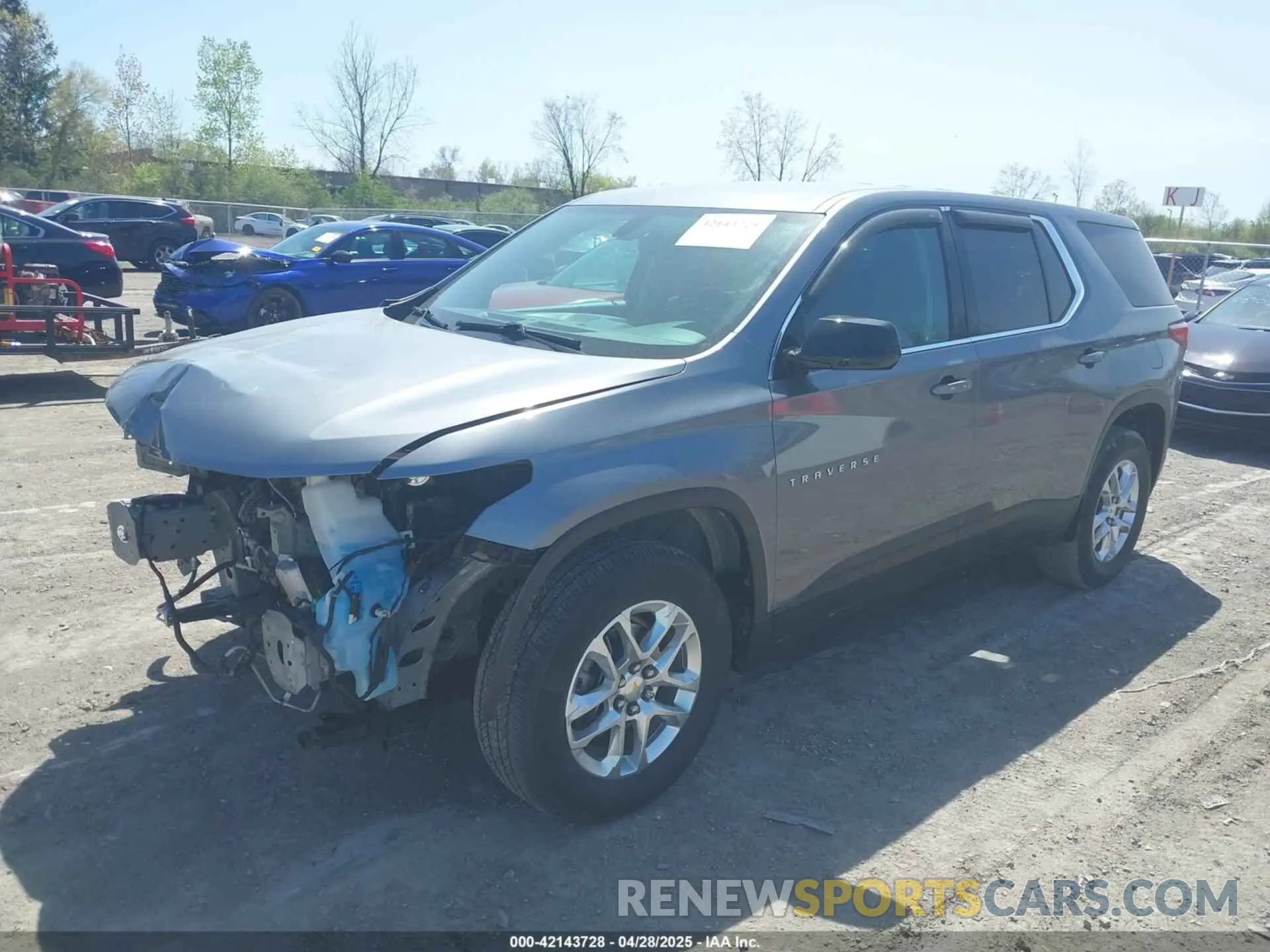 2 fotografías del automóvil dañado 1GNERFKW9LJ309827 CHEVROLET TRAVERSE 2020
