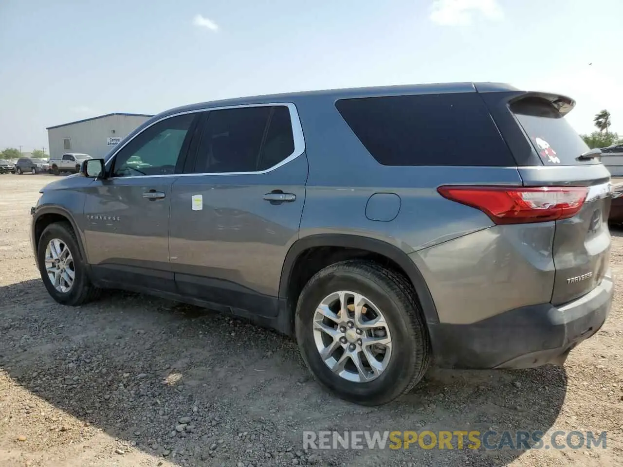 2 fotografías del automóvil dañado 1GNERFKWXLJ245930 CHEVROLET TRAVERSE 2020