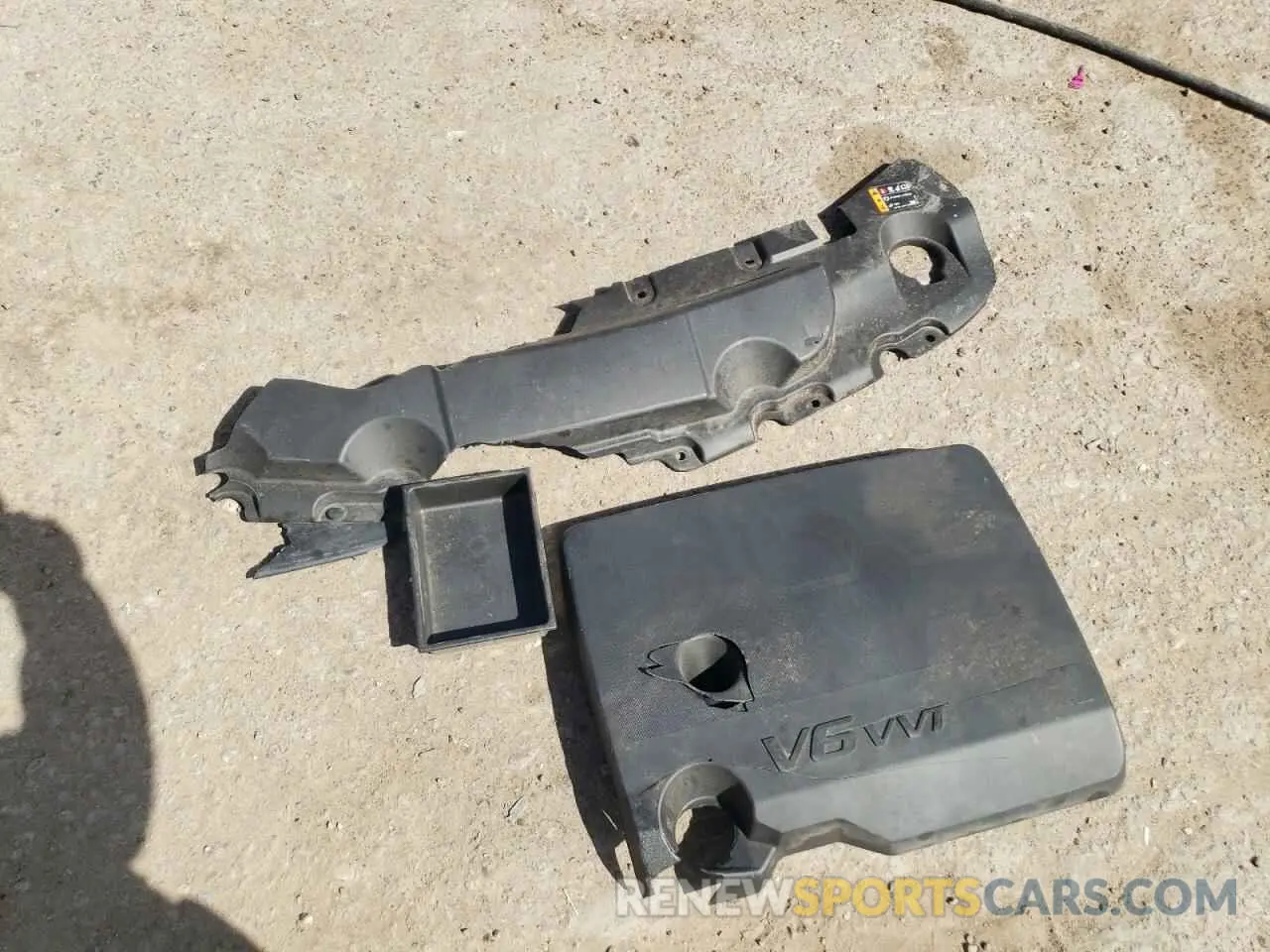 13 fotografías del automóvil dañado 1GNERFKWXLJ262274 CHEVROLET TRAVERSE 2020