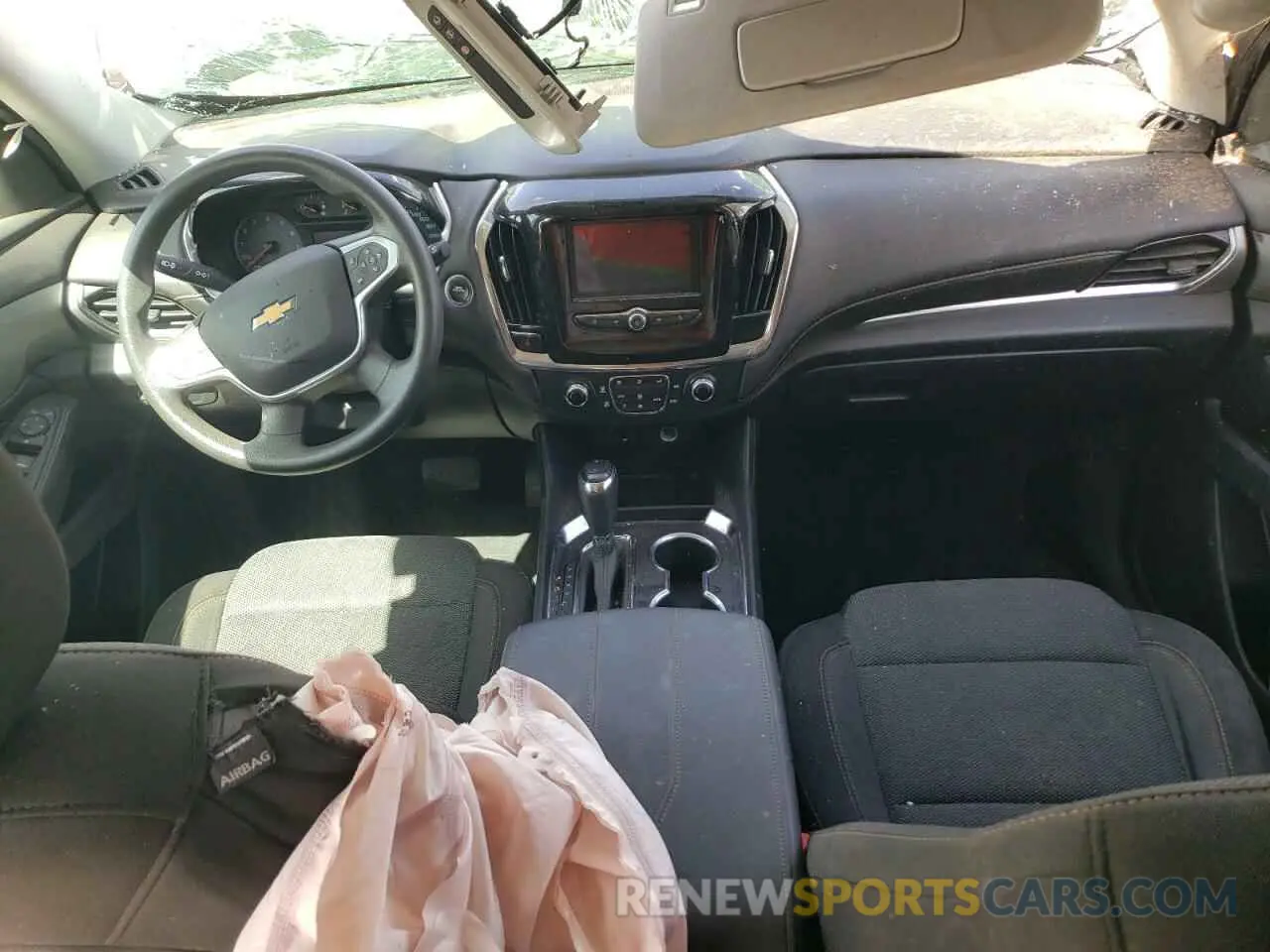 8 fotografías del automóvil dañado 1GNERFKWXLJ262274 CHEVROLET TRAVERSE 2020