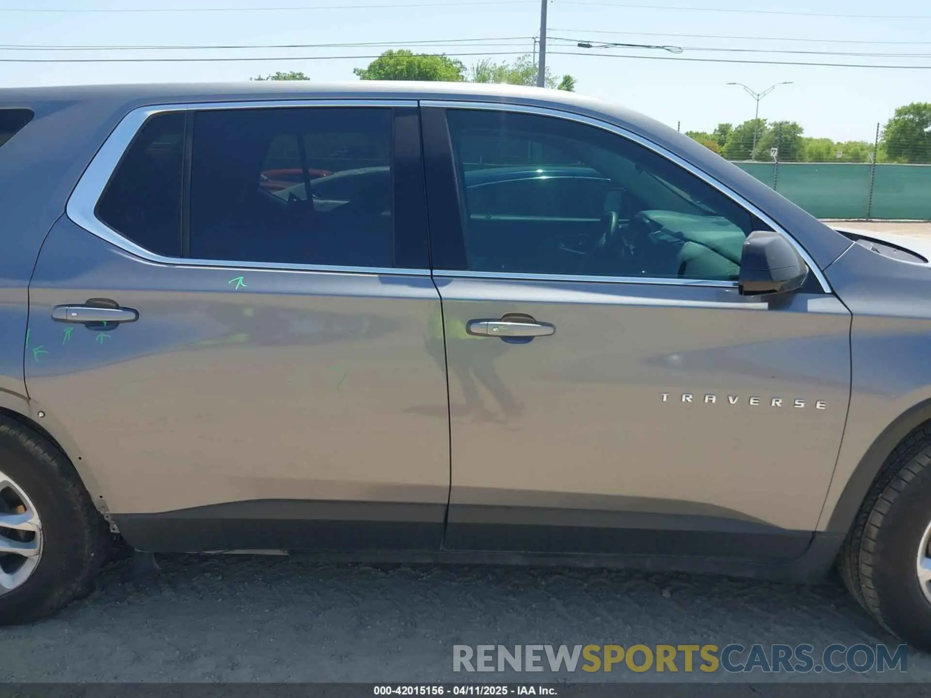 14 fotografías del automóvil dañado 1GNERFKWXLJ275364 CHEVROLET TRAVERSE 2020