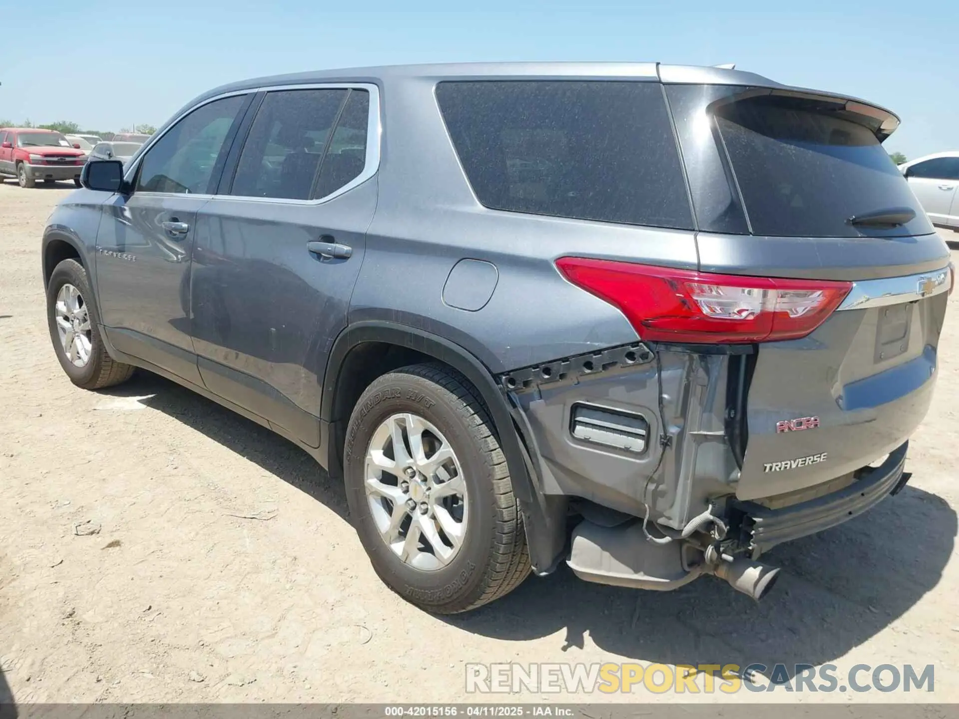 3 fotografías del automóvil dañado 1GNERFKWXLJ275364 CHEVROLET TRAVERSE 2020