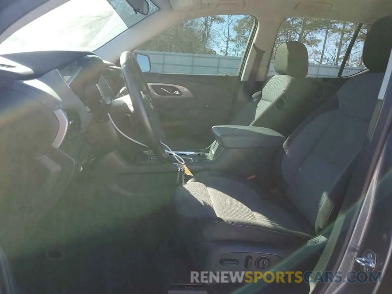 7 fotografías del automóvil dañado 1GNERGKW1LJ286579 CHEVROLET TRAVERSE 2020