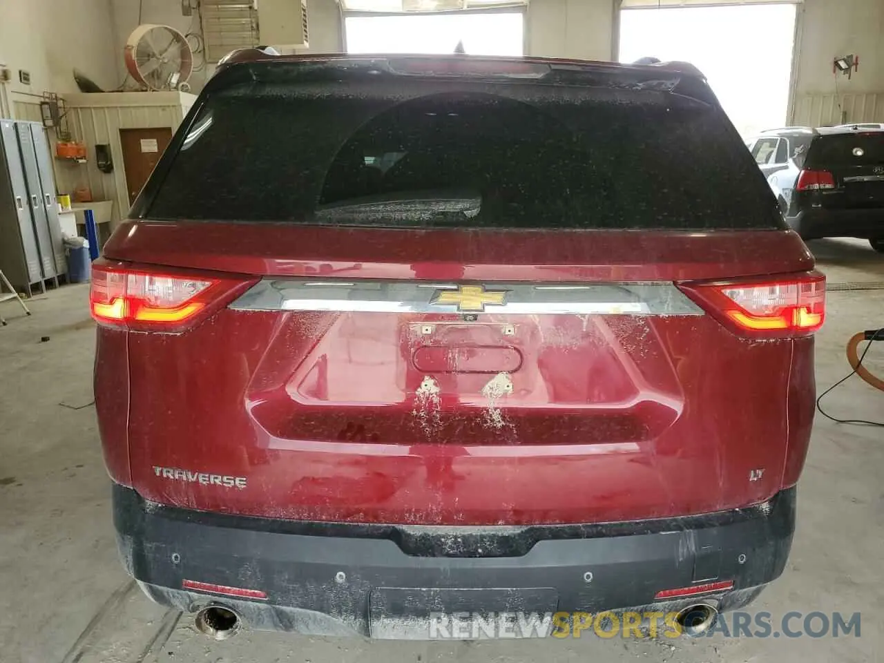 6 fotografías del automóvil dañado 1GNERGKW1LJ318740 CHEVROLET TRAVERSE 2020