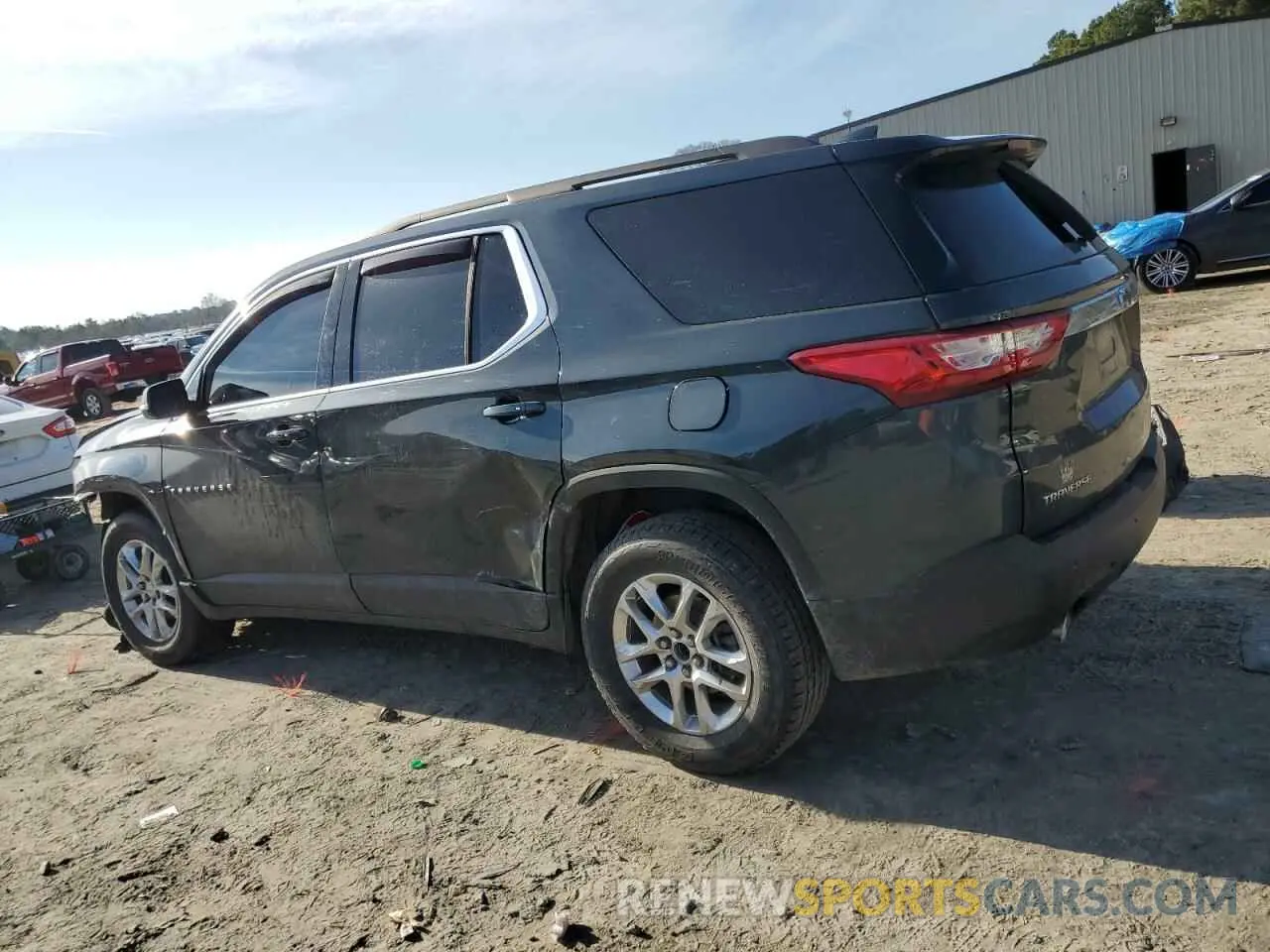 2 fotografías del automóvil dañado 1GNERGKW2LJ113380 CHEVROLET TRAVERSE 2020