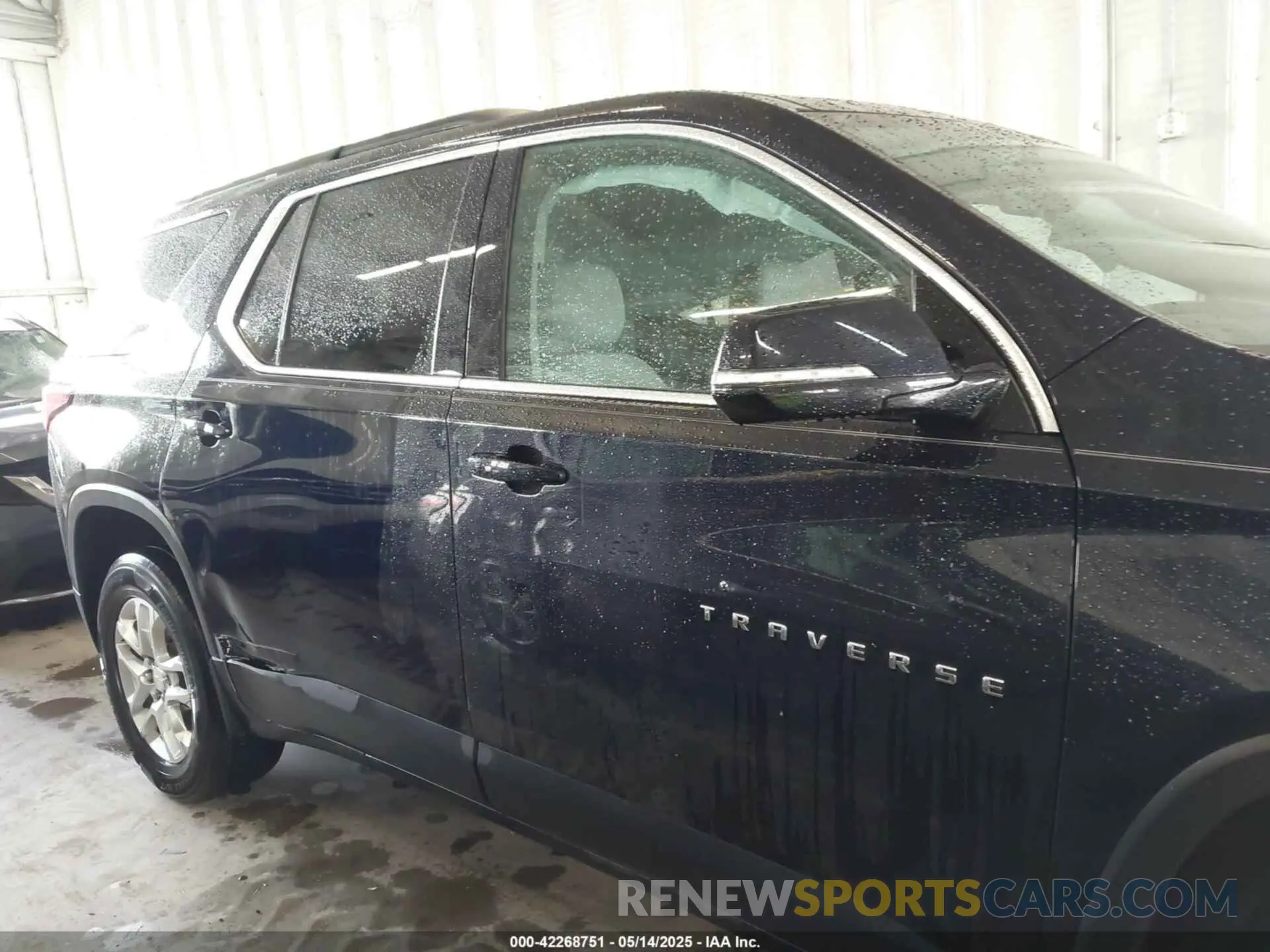 13 fotografías del automóvil dañado 1GNERGKW2LJ132057 CHEVROLET TRAVERSE 2020