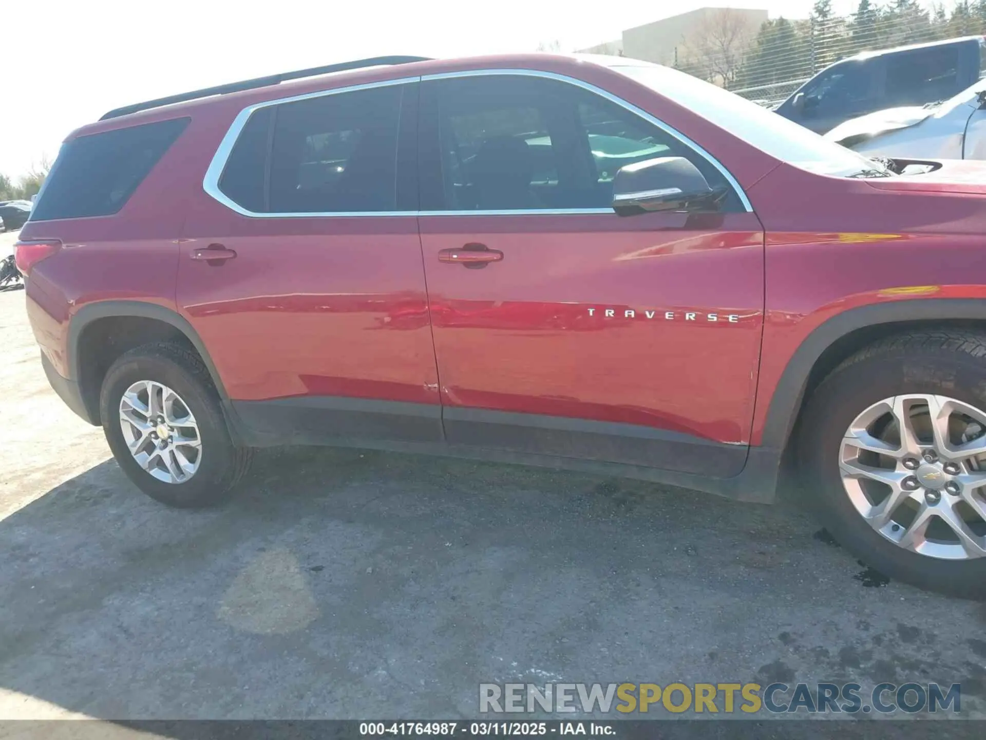 14 fotografías del automóvil dañado 1GNERGKW2LJ210773 CHEVROLET TRAVERSE 2020