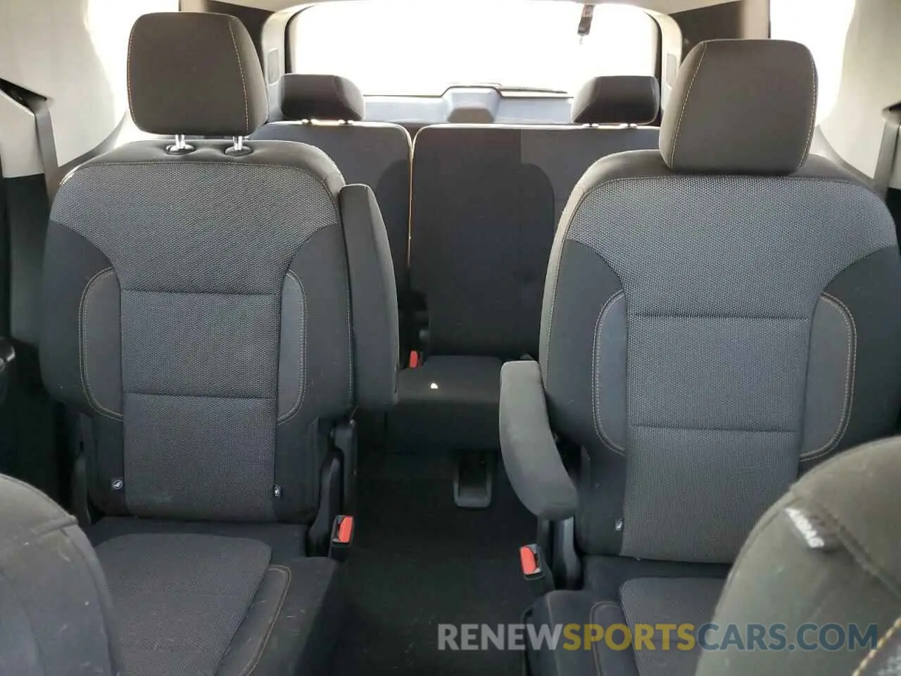 10 fotografías del automóvil dañado 1GNERGKW2LJ253946 CHEVROLET TRAVERSE 2020