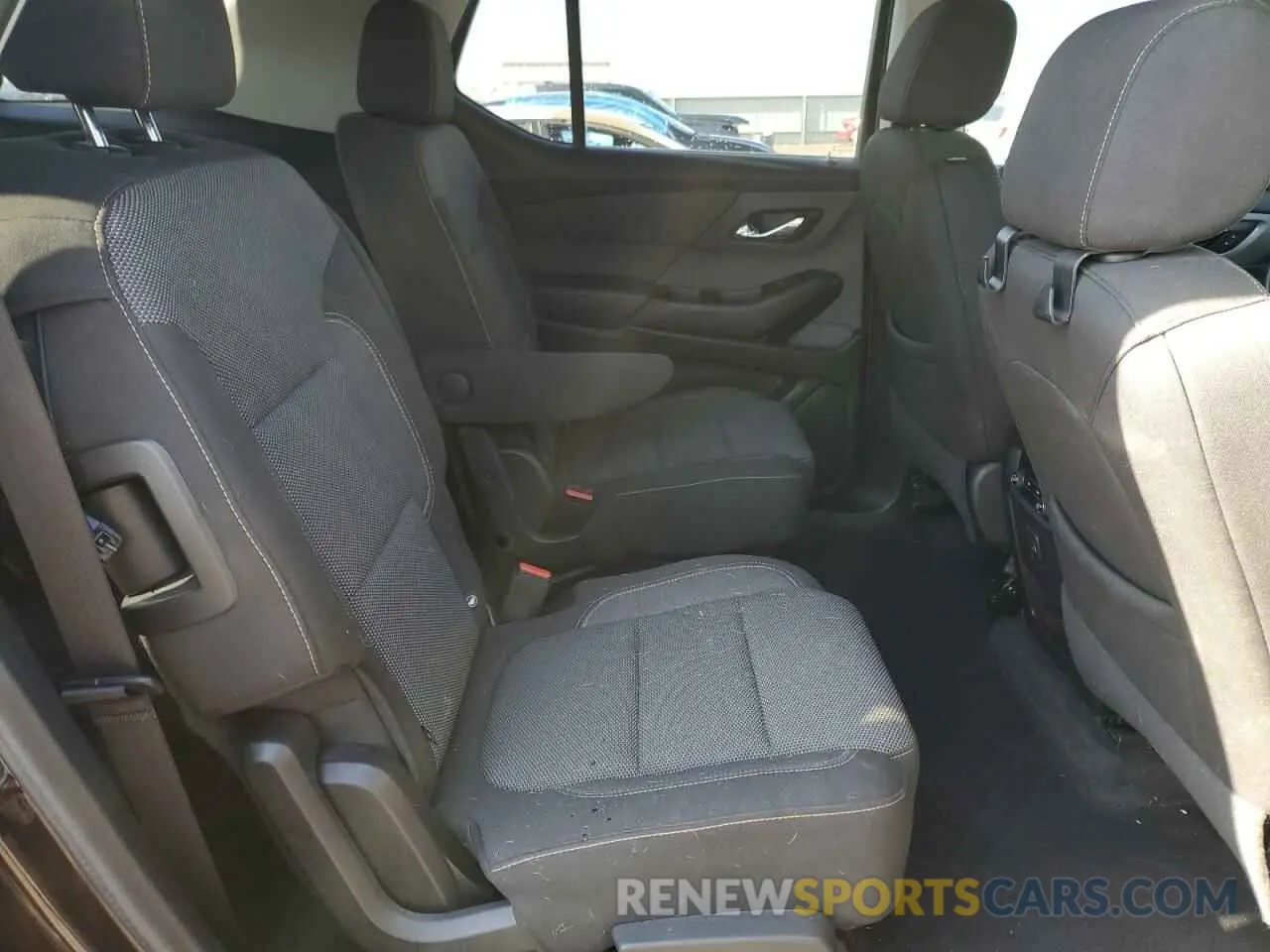 11 fotografías del automóvil dañado 1GNERGKW2LJ253946 CHEVROLET TRAVERSE 2020