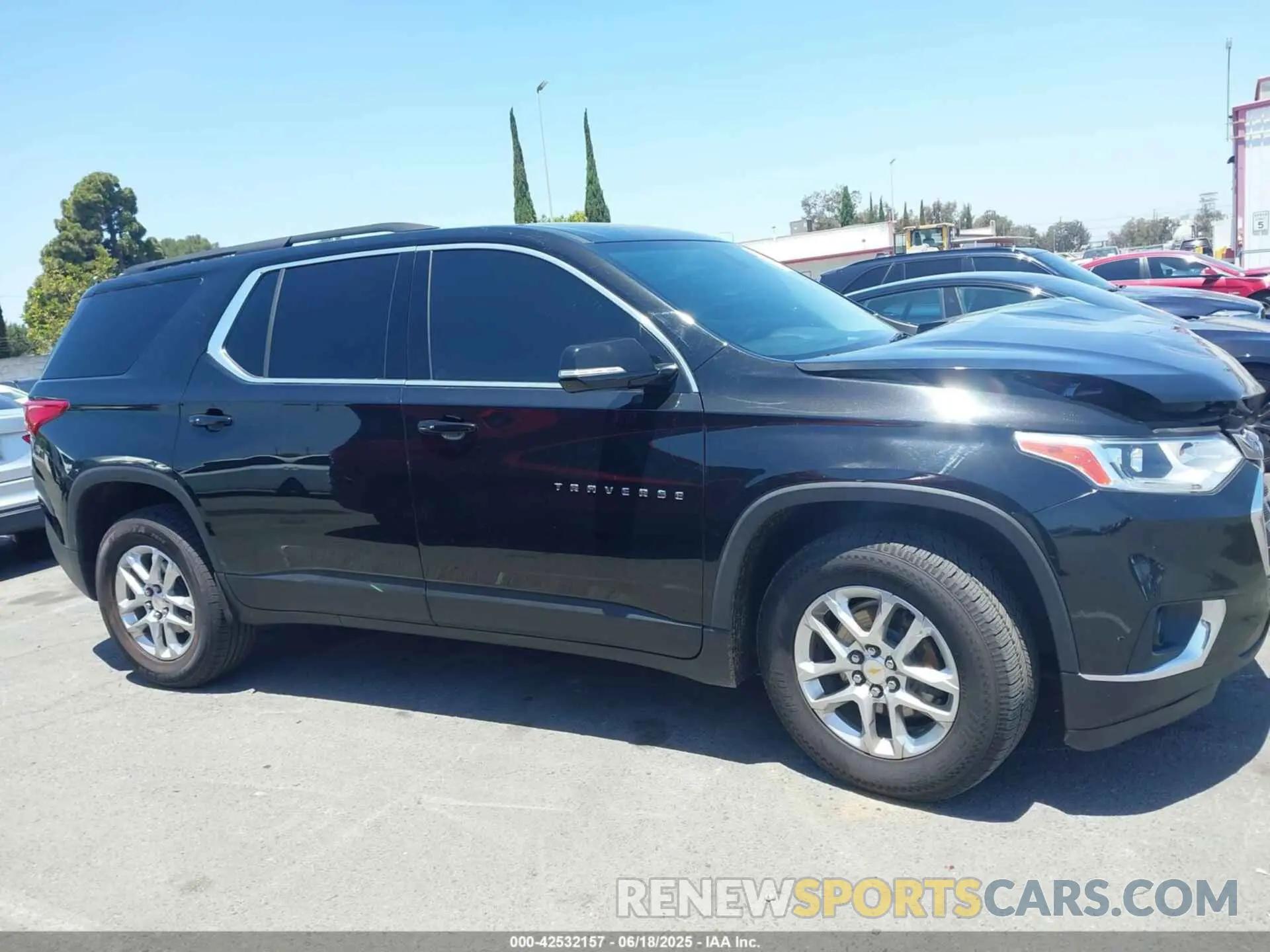 13 fotografías del automóvil dañado 1GNERGKW3LJ236573 CHEVROLET TRAVERSE 2020