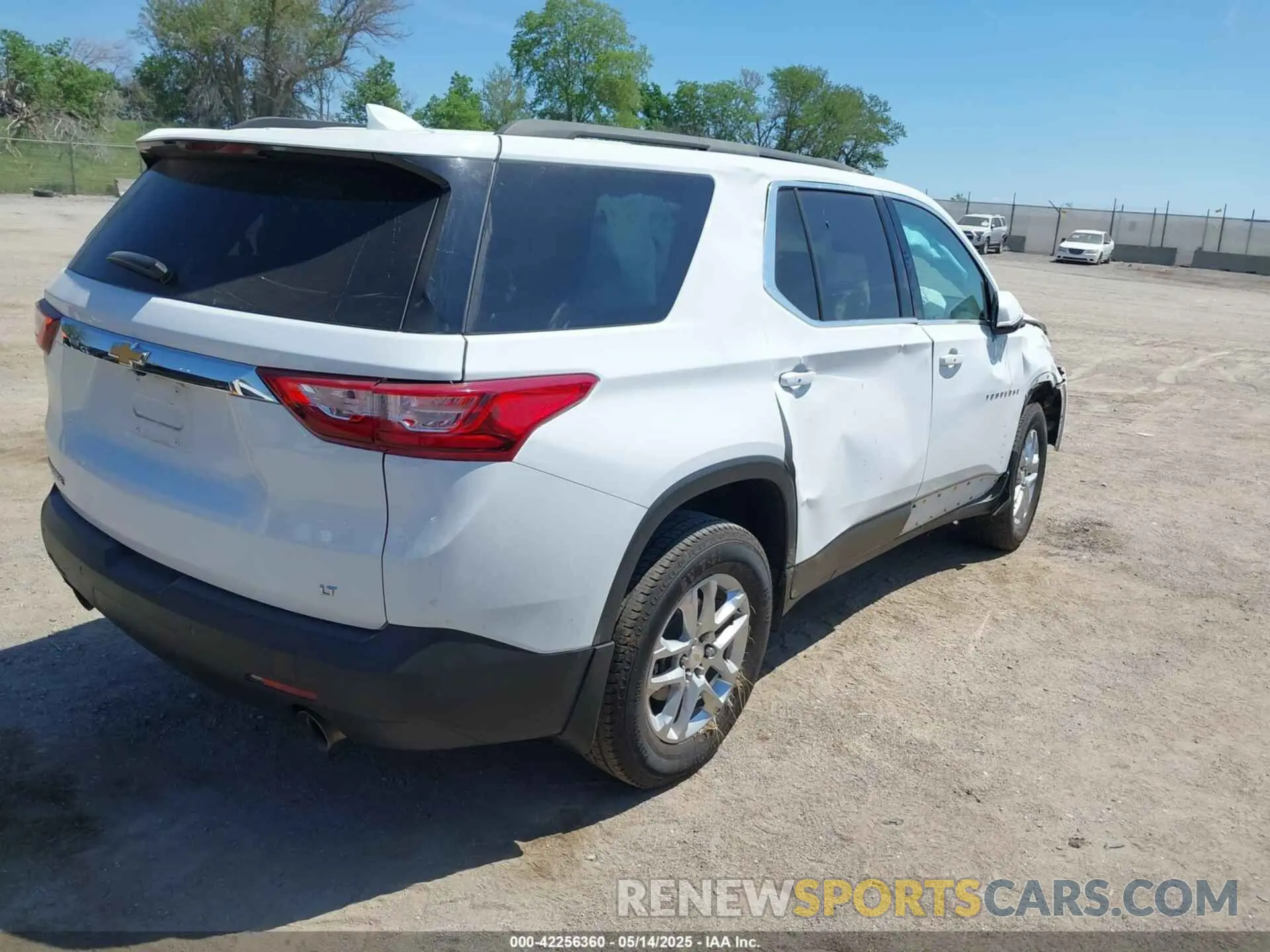 4 fotografías del automóvil dañado 1GNERGKW4LJ167750 CHEVROLET TRAVERSE 2020