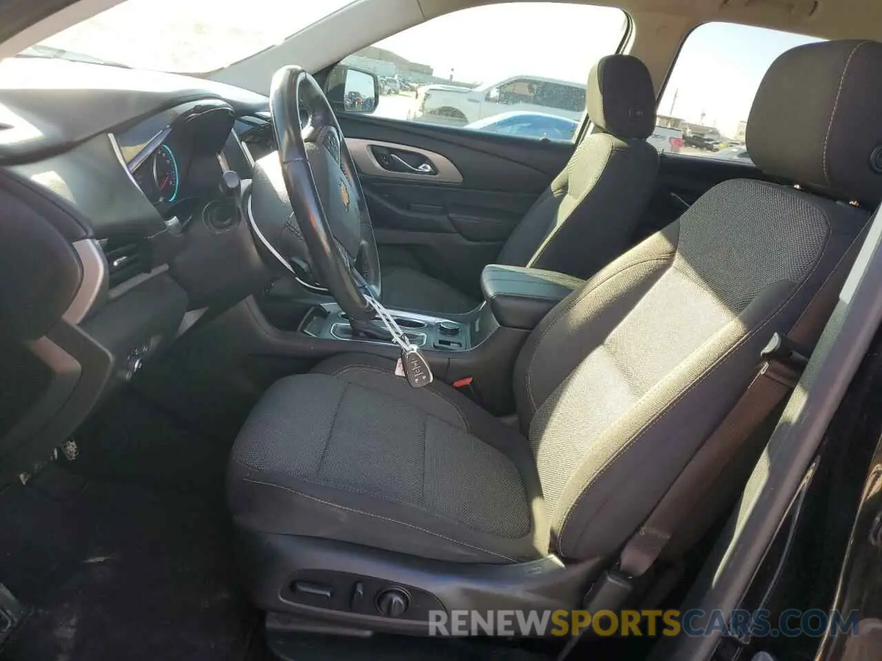 7 fotografías del automóvil dañado 1GNERGKW4LJ195046 CHEVROLET TRAVERSE 2020