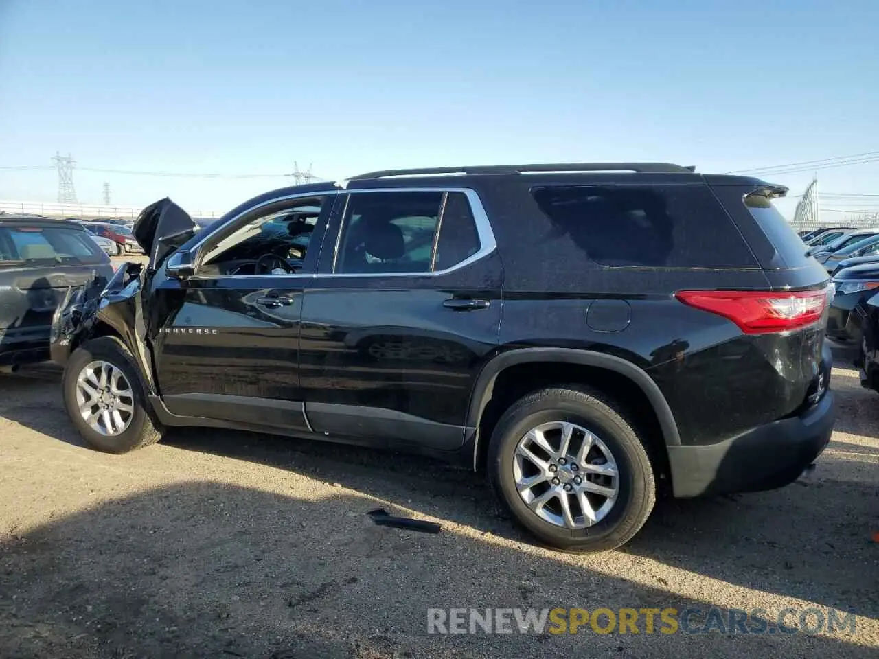 2 fotografías del automóvil dañado 1GNERGKW4LJ328808 CHEVROLET TRAVERSE 2020