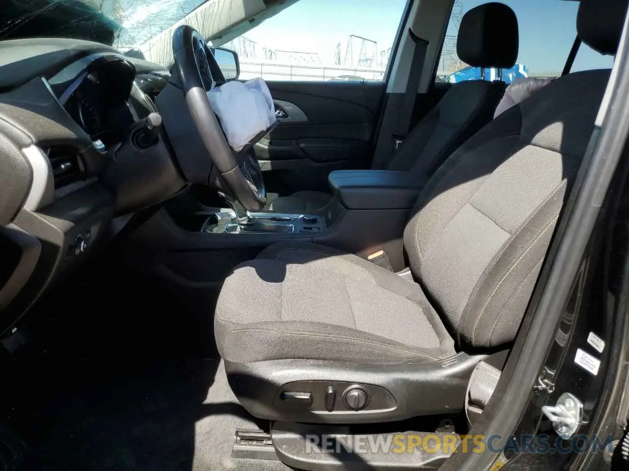 7 fotografías del automóvil dañado 1GNERGKW4LJ328808 CHEVROLET TRAVERSE 2020
