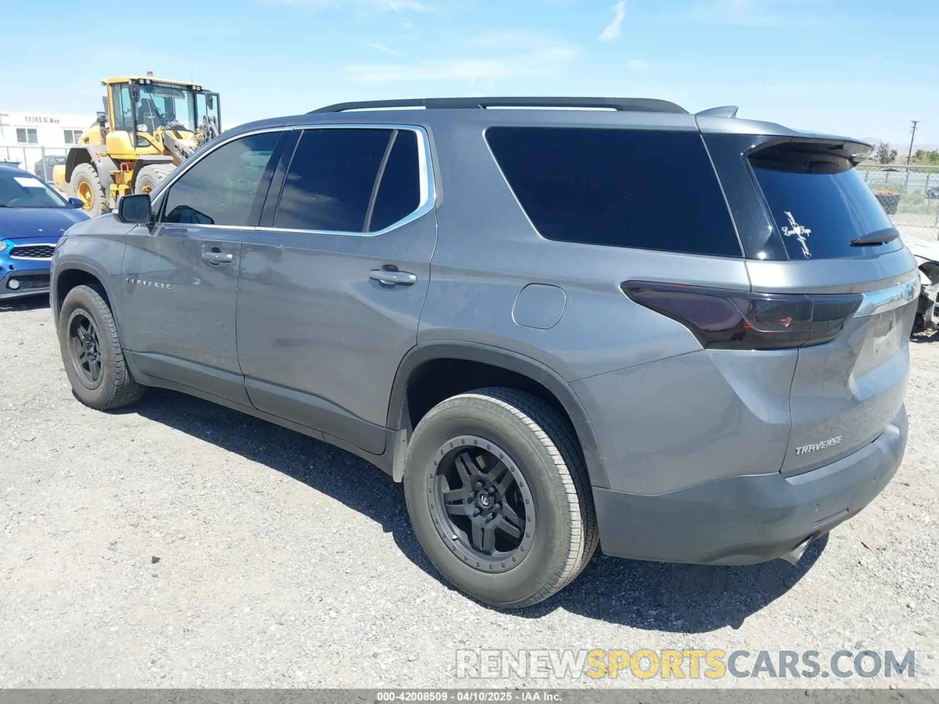 3 fotografías del automóvil dañado 1GNERGKW5LJ171774 CHEVROLET TRAVERSE 2020