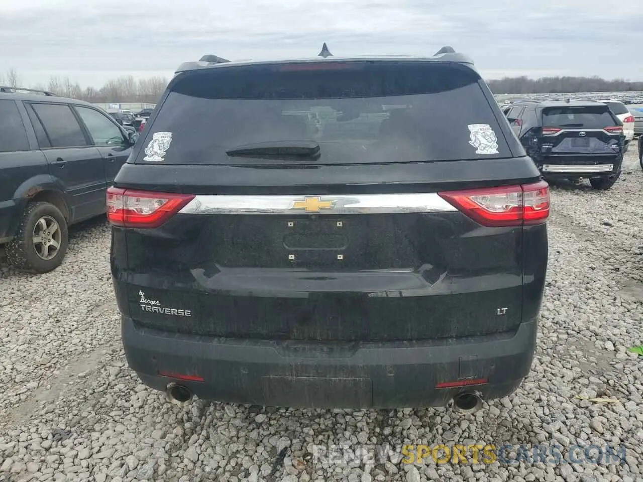 6 fotografías del automóvil dañado 1GNERGKW5LJ221492 CHEVROLET TRAVERSE 2020