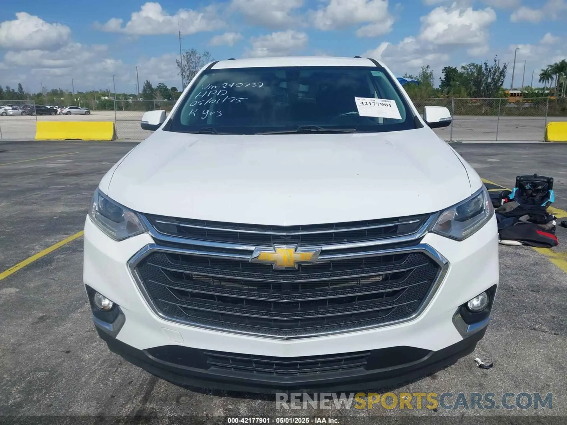 12 fotografías del automóvil dañado 1GNERGKW5LJ240737 CHEVROLET TRAVERSE 2020