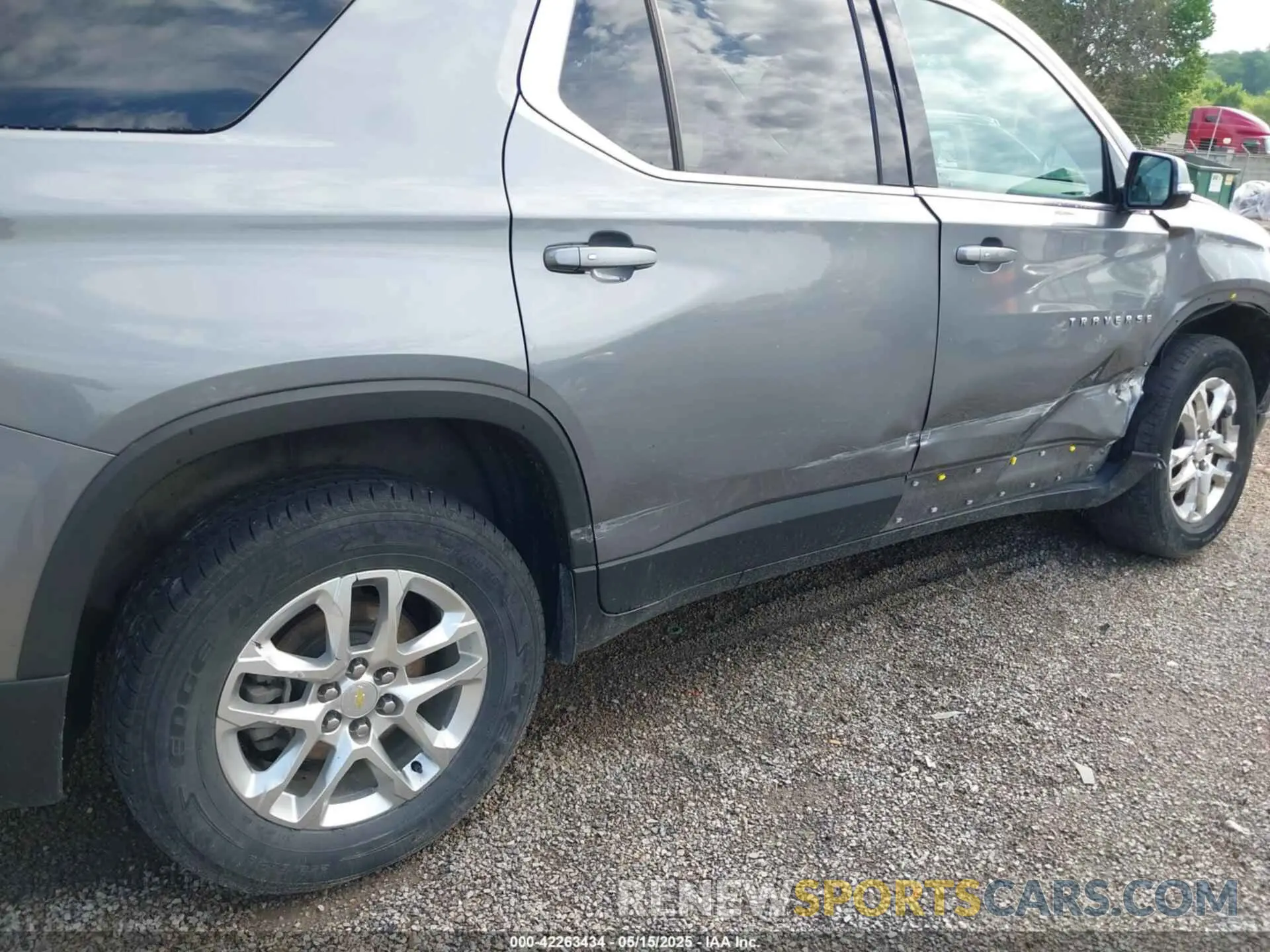 17 fotografías del automóvil dañado 1GNERGKW6LJ230699 CHEVROLET TRAVERSE 2020