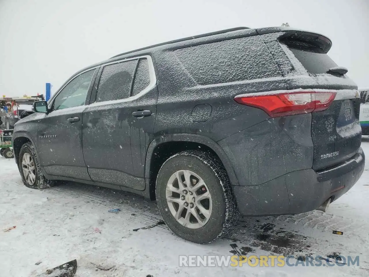 2 fotografías del automóvil dañado 1GNERGKW7LJ176717 CHEVROLET TRAVERSE 2020