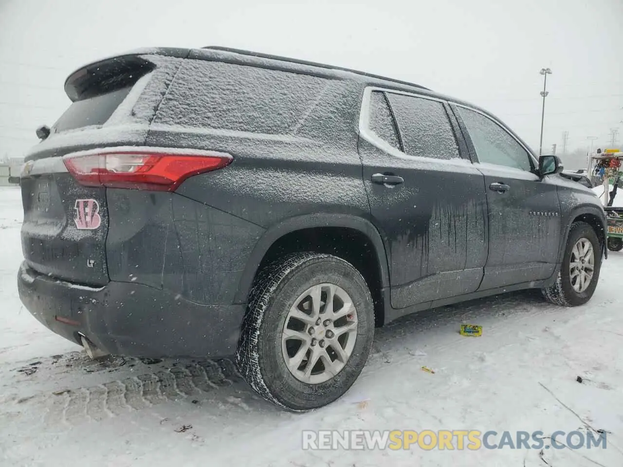 3 fotografías del automóvil dañado 1GNERGKW7LJ176717 CHEVROLET TRAVERSE 2020