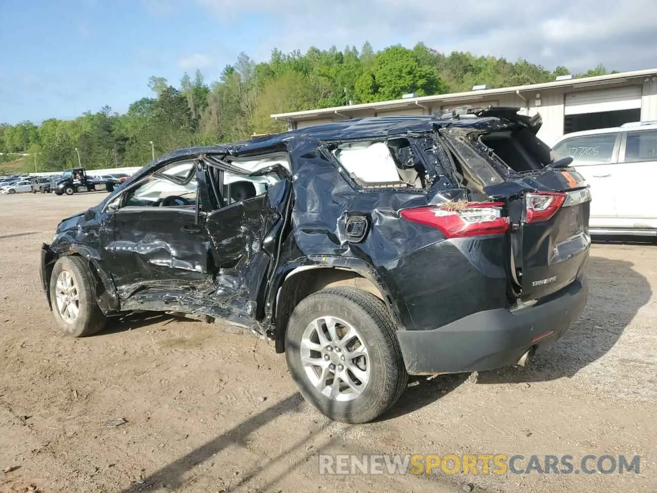2 fotografías del automóvil dañado 1GNERGKW8LJ121807 CHEVROLET TRAVERSE 2020
