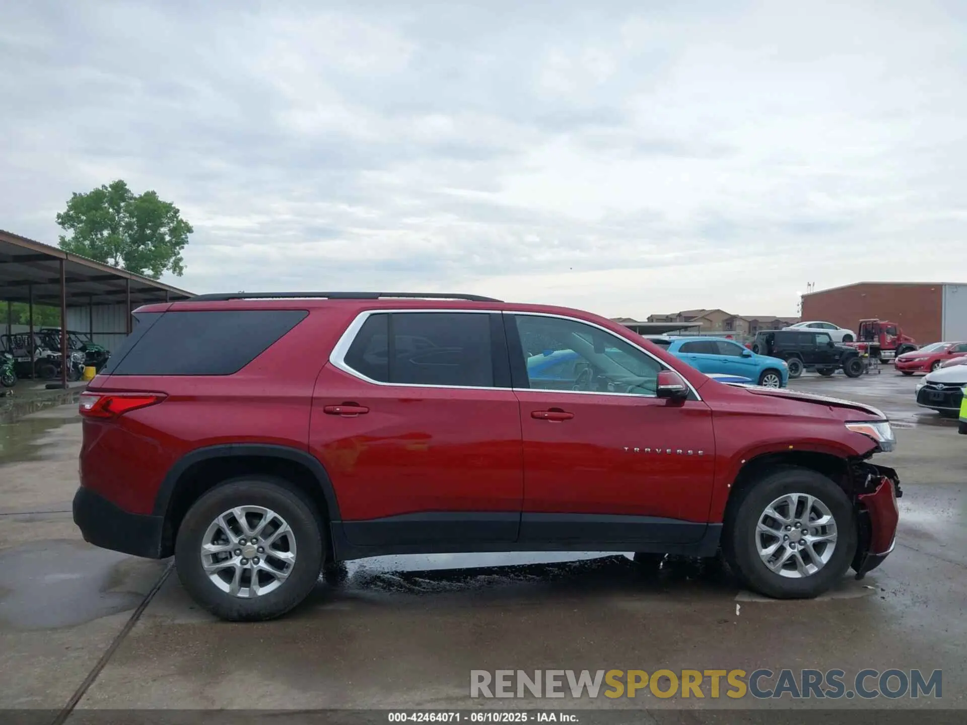 13 fotografías del automóvil dañado 1GNERGKW9LJ185466 CHEVROLET TRAVERSE 2020