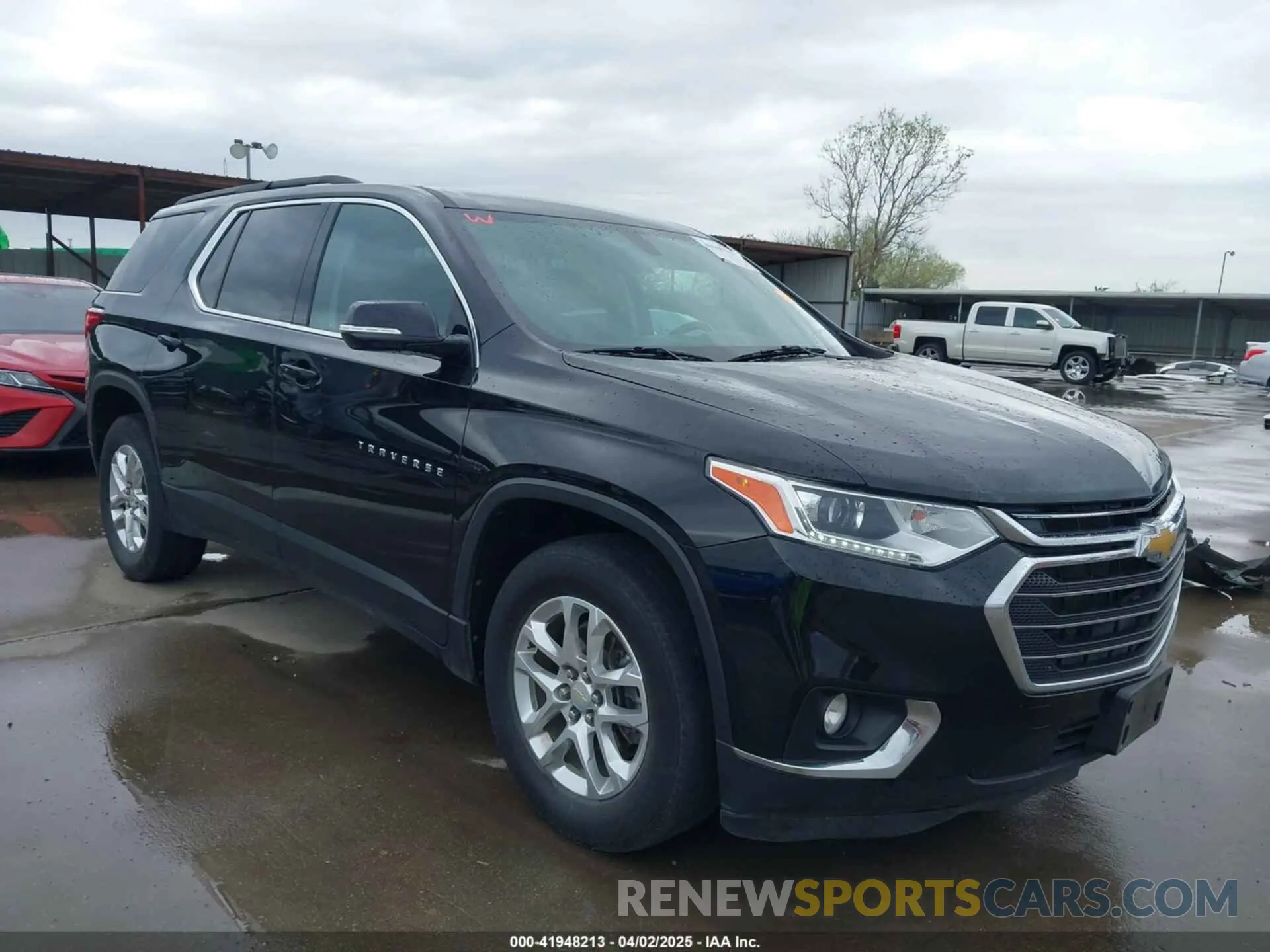 1 fotografías del automóvil dañado 1GNERGKW9LJ300910 CHEVROLET TRAVERSE 2020