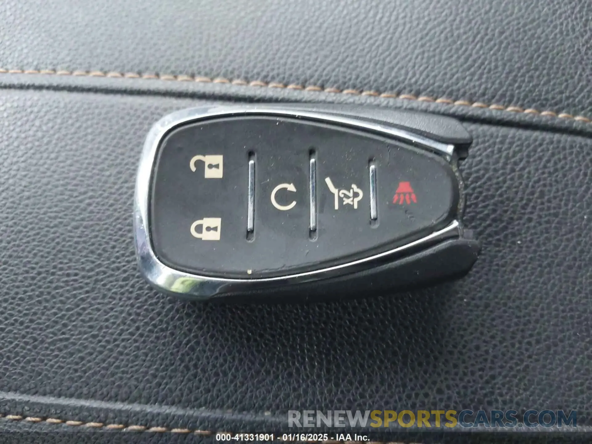 11 fotografías del automóvil dañado 1GNERGKWXLJ222332 CHEVROLET TRAVERSE 2020
