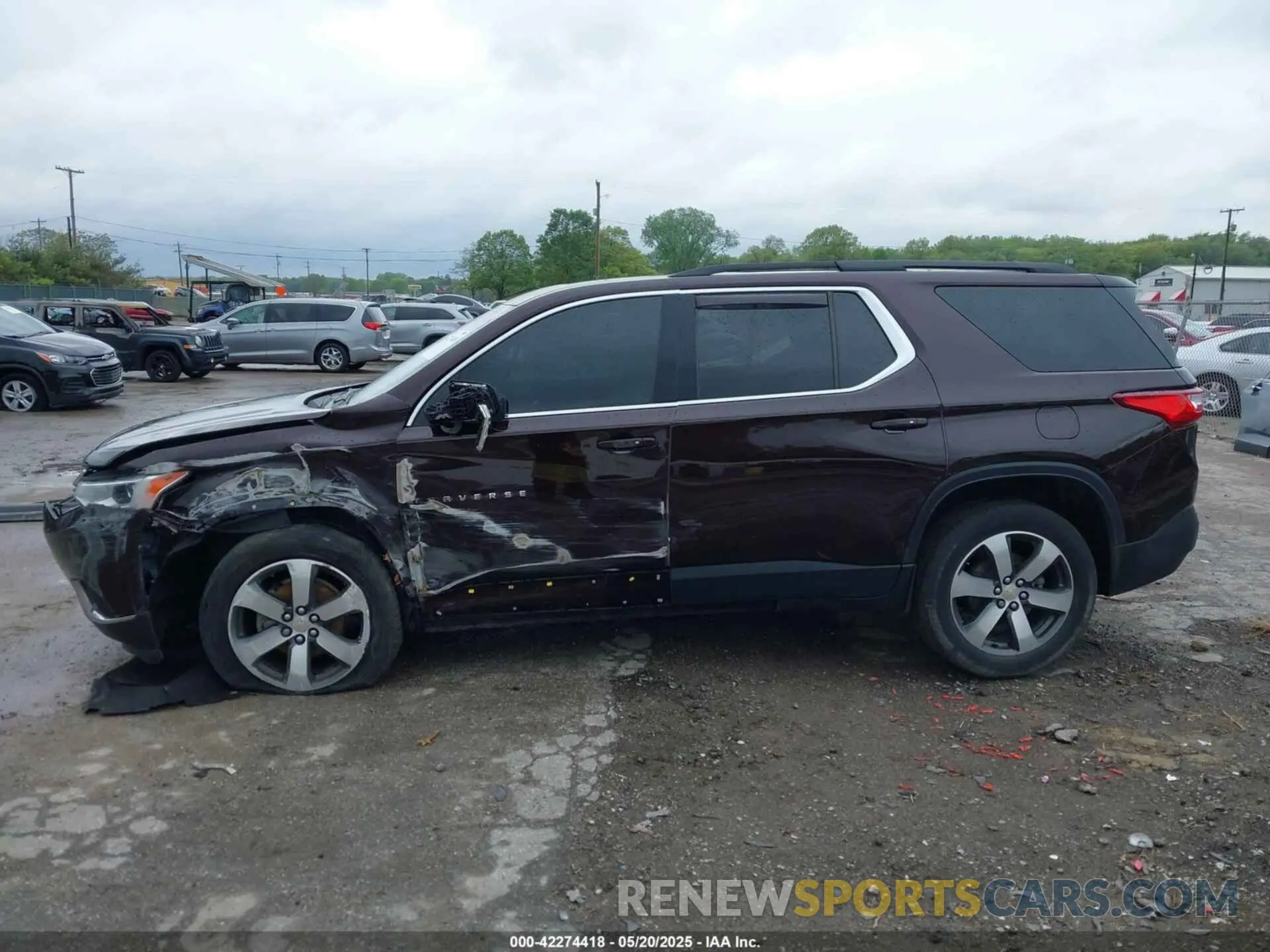 15 fotografías del automóvil dañado 1GNERHKW0LJ102707 CHEVROLET TRAVERSE 2020