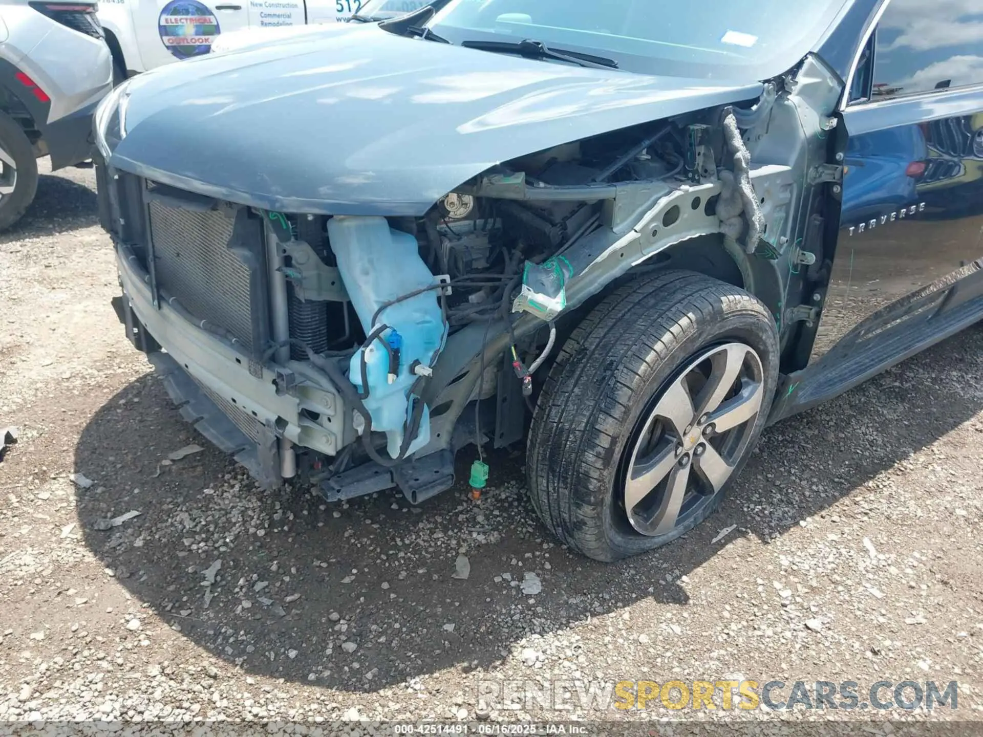 19 fotografías del automóvil dañado 1GNERHKW2LJ108489 CHEVROLET TRAVERSE 2020