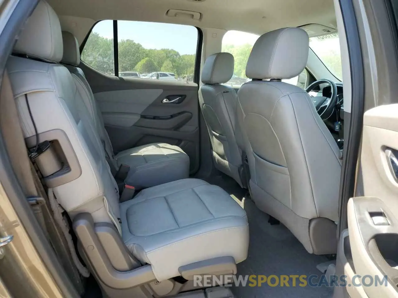 10 fotografías del automóvil dañado 1GNERHKW3LJ127570 CHEVROLET TRAVERSE 2020