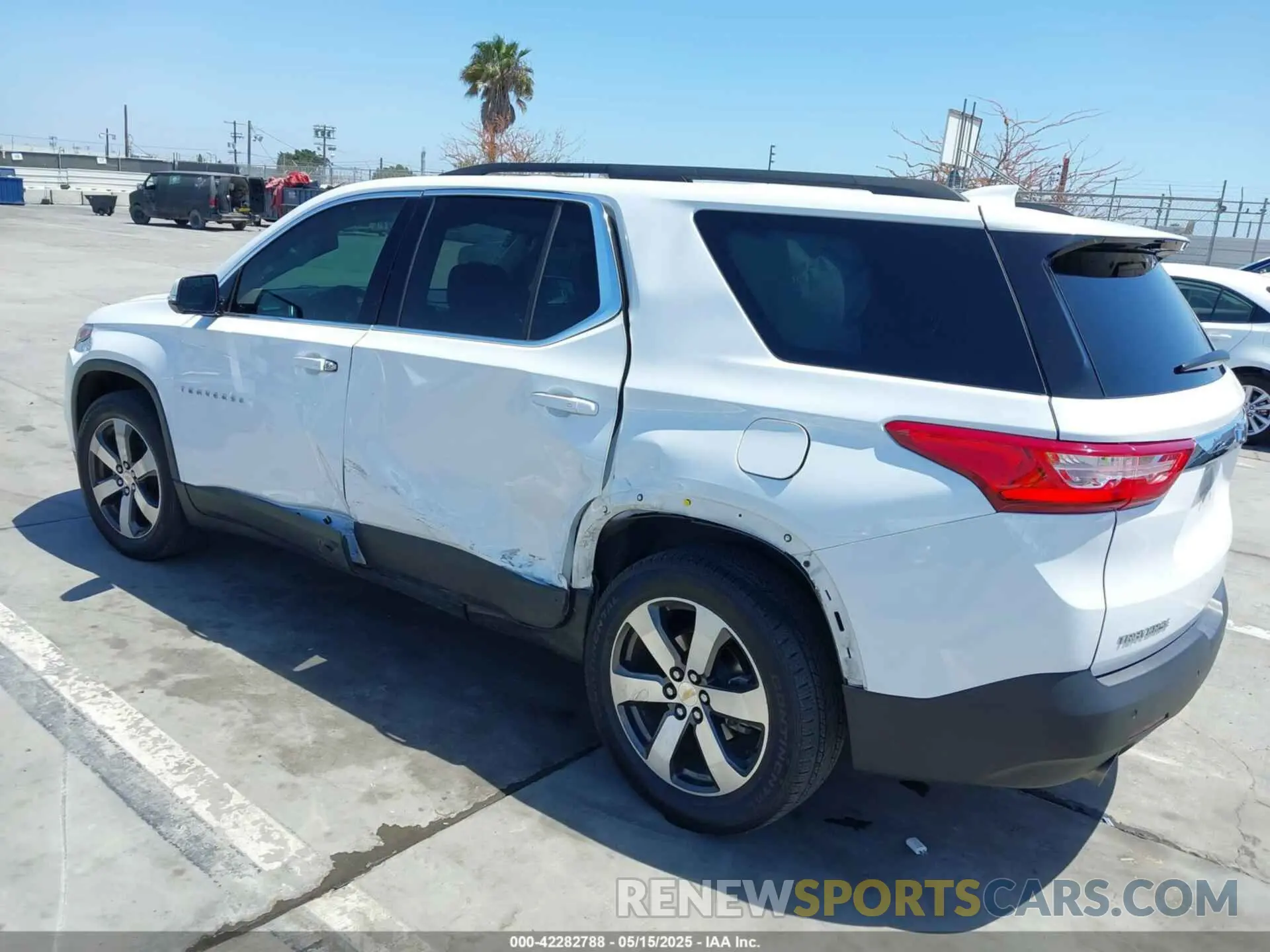 6 fotografías del automóvil dañado 1GNERHKW4LJ219609 CHEVROLET TRAVERSE 2020