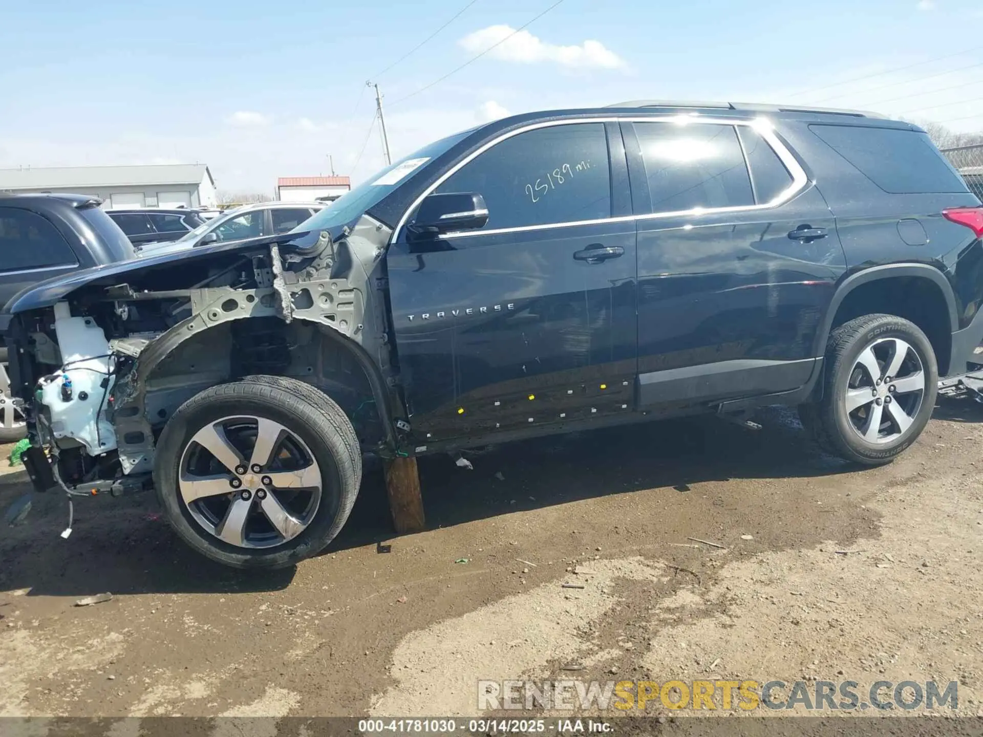 15 fotografías del automóvil dañado 1GNERHKW7LJ323401 CHEVROLET TRAVERSE 2020