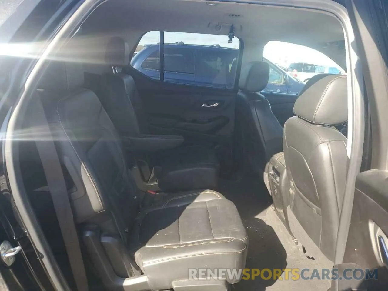 11 fotografías del automóvil dañado 1GNERHKW9LJ144051 CHEVROLET TRAVERSE 2020