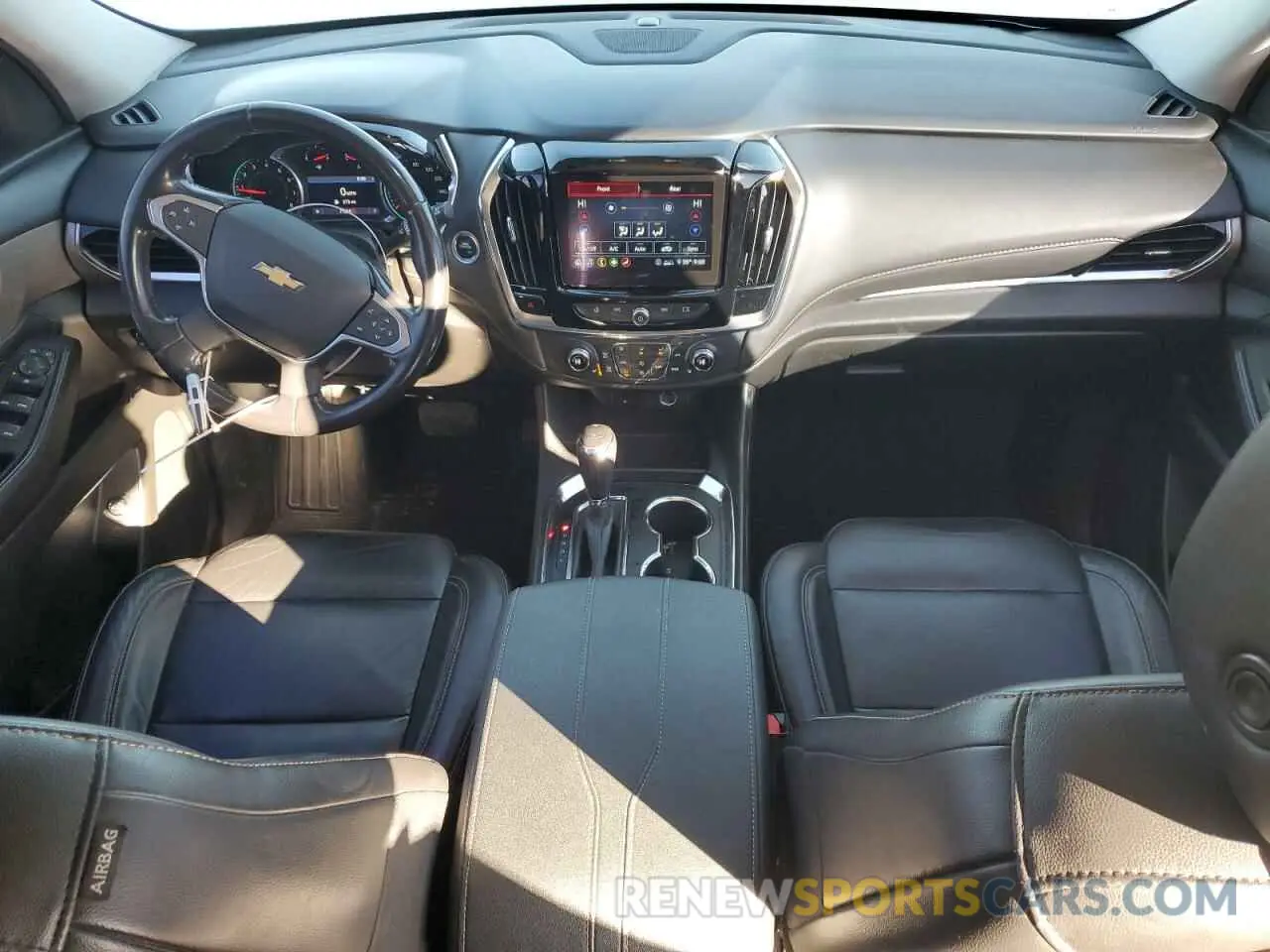 8 fotografías del automóvil dañado 1GNERHKWXLJ325613 CHEVROLET TRAVERSE 2020