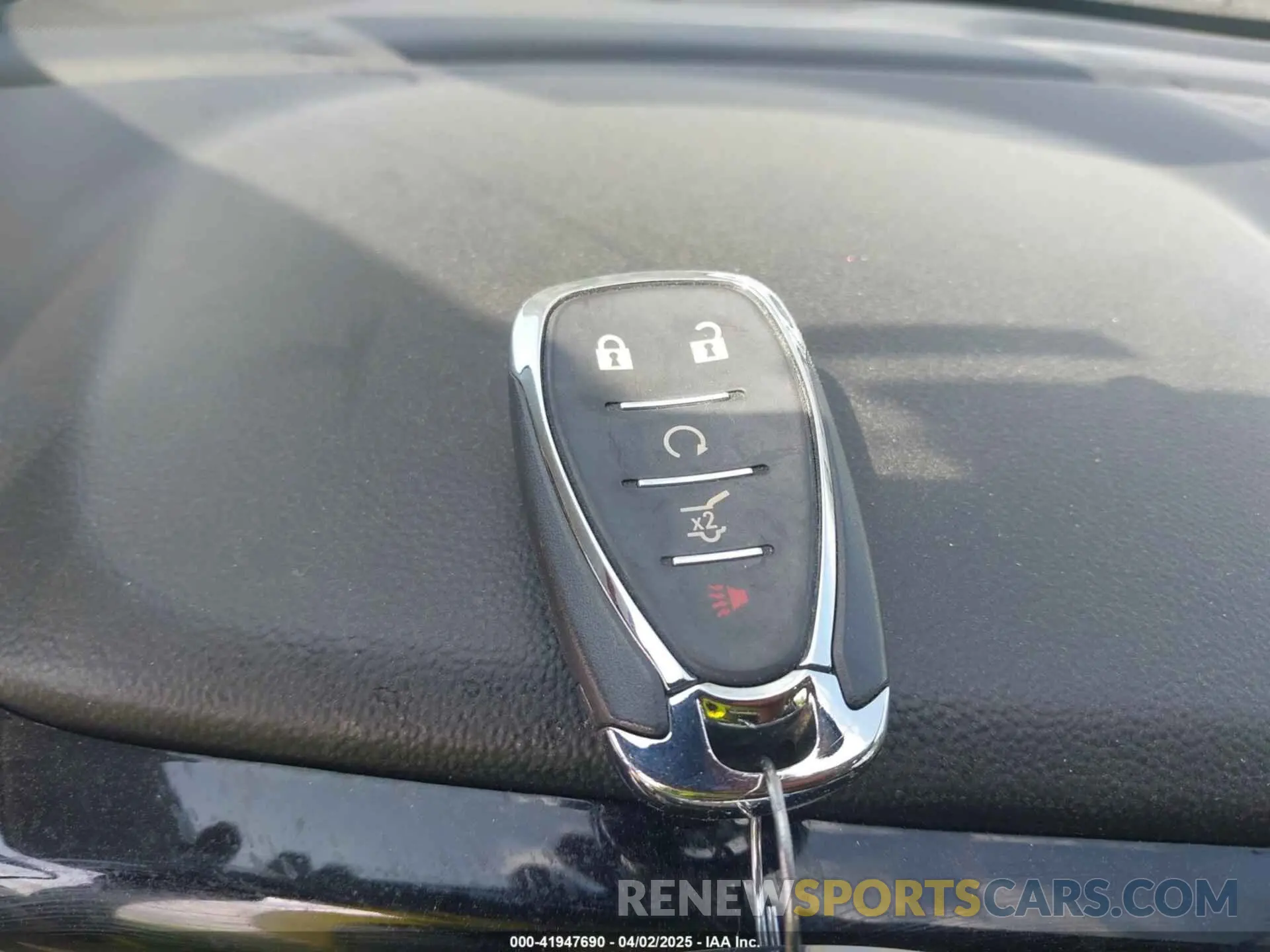11 fotografías del automóvil dañado 1GNERKKW0LJ123828 CHEVROLET TRAVERSE 2020