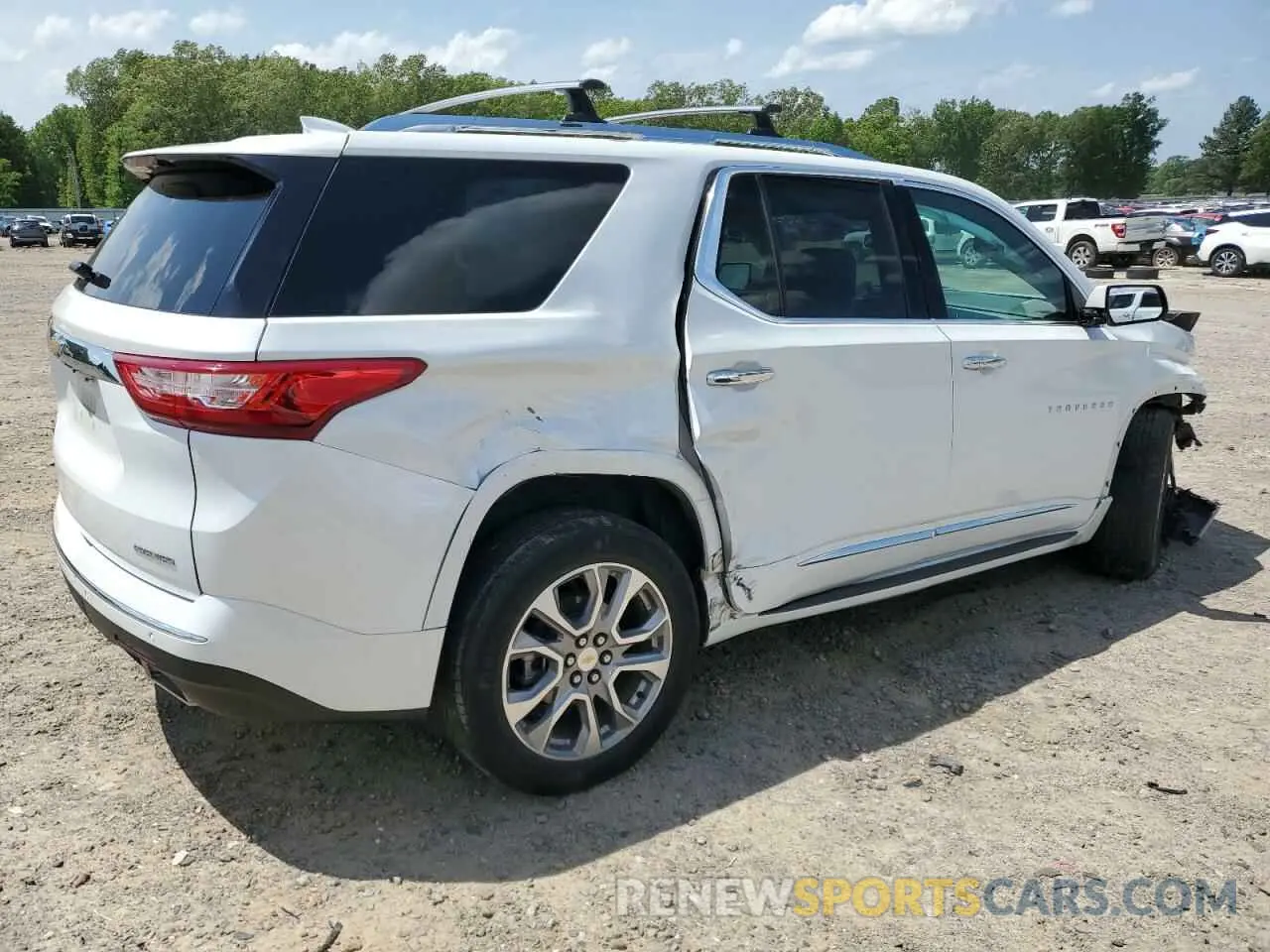3 fotografías del automóvil dañado 1GNERKKW4LJ274817 CHEVROLET TRAVERSE 2020