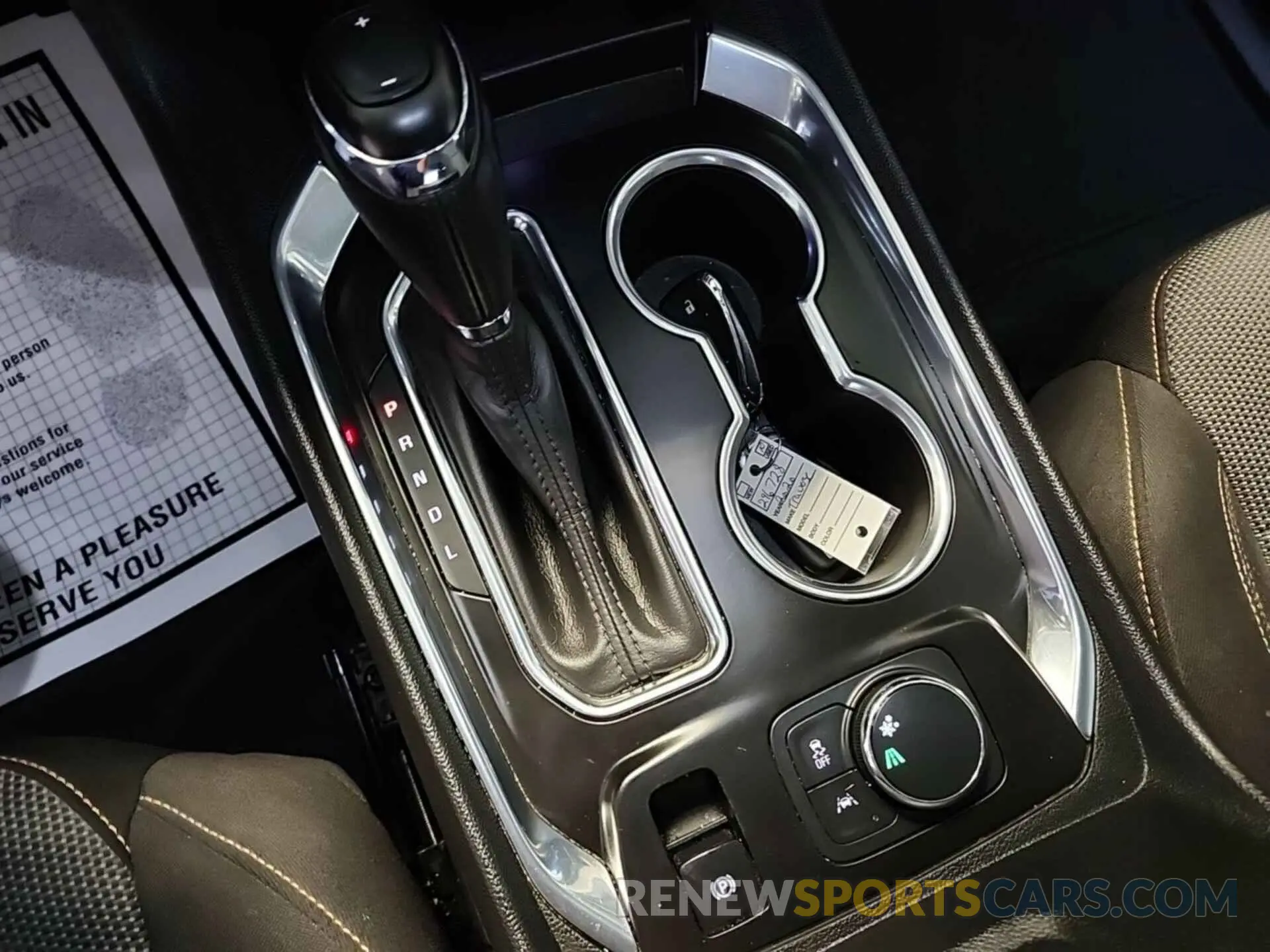 18 fotografías del automóvil dañado 1GNERMKW0LJ296728 CHEVROLET TRAVERSE 2020