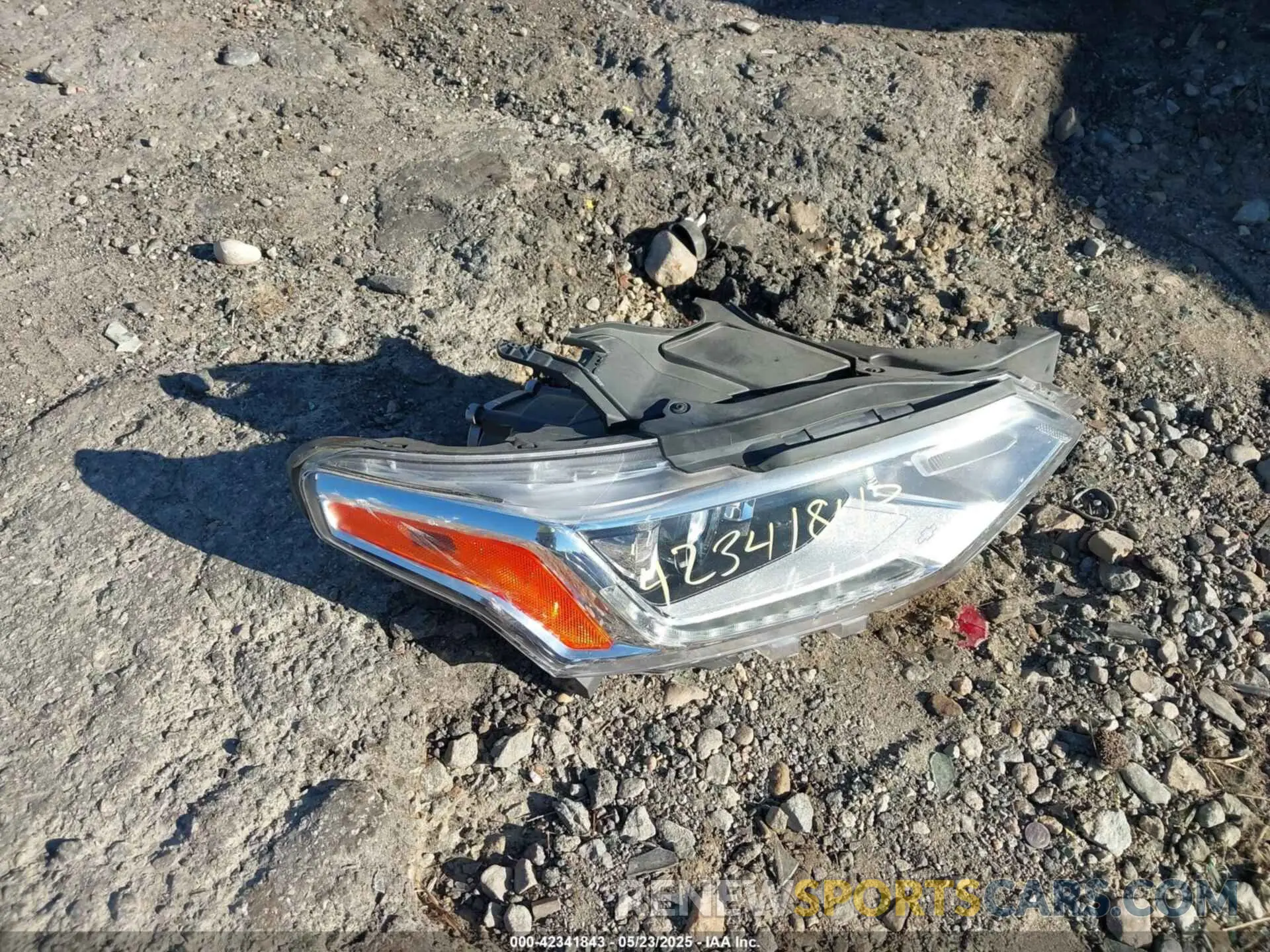 12 fotografías del automóvil dañado 1GNEVFKW0LJ191534 CHEVROLET TRAVERSE 2020
