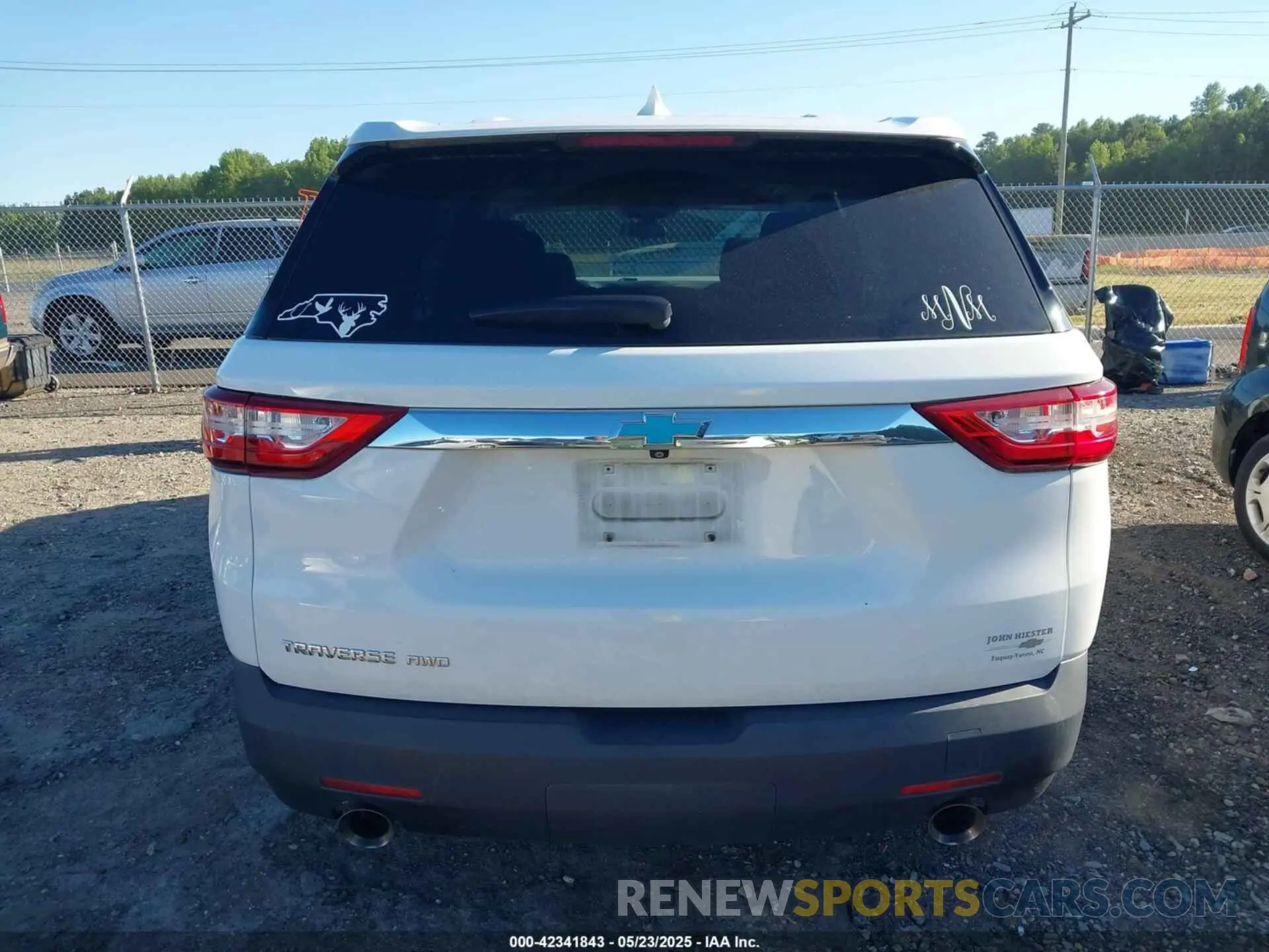 17 fotografías del automóvil dañado 1GNEVFKW0LJ191534 CHEVROLET TRAVERSE 2020